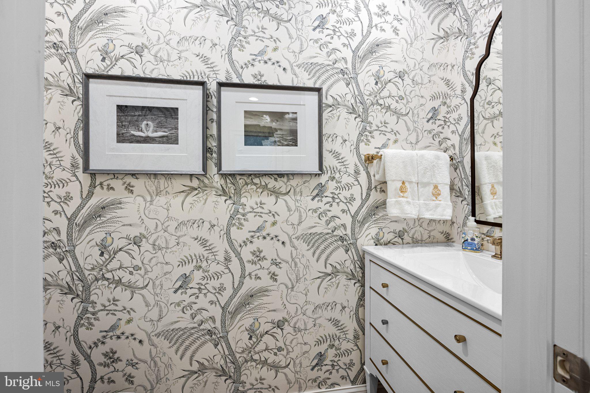 DELANCEY COURT - Residential