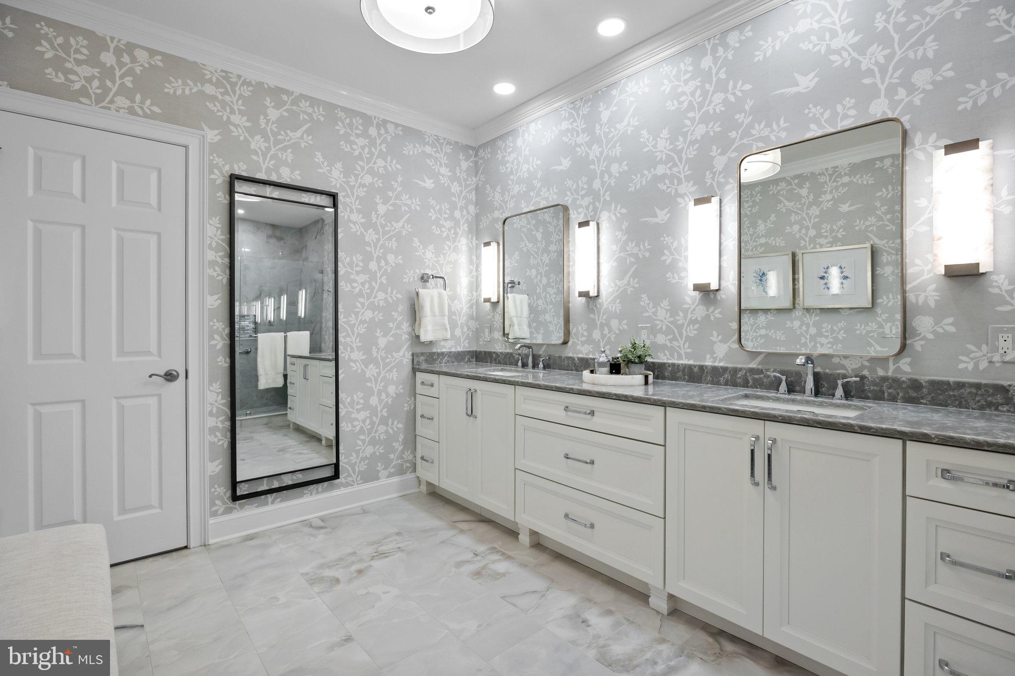 DELANCEY COURT - Residential