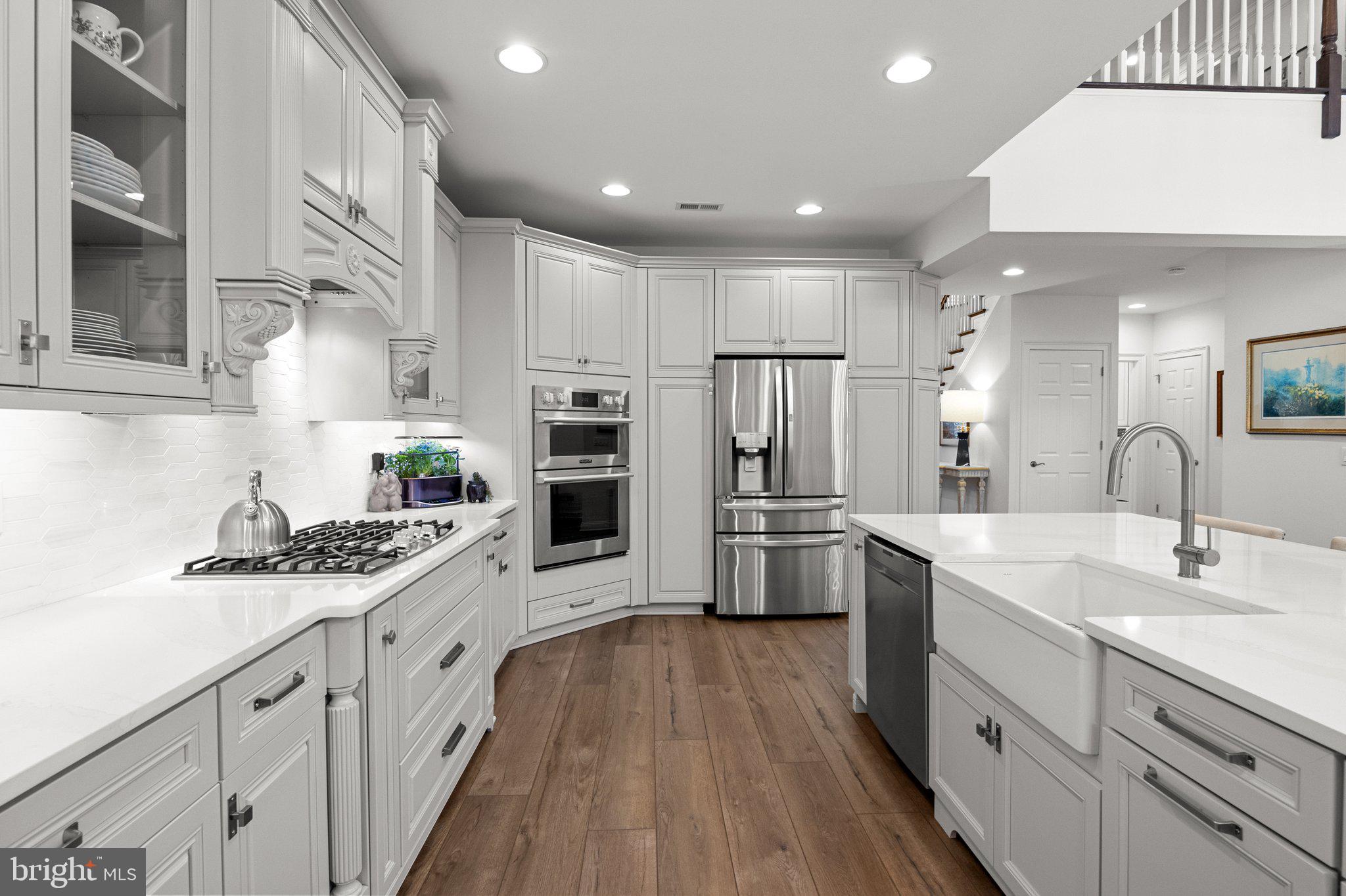 DELANCEY COURT - Residential