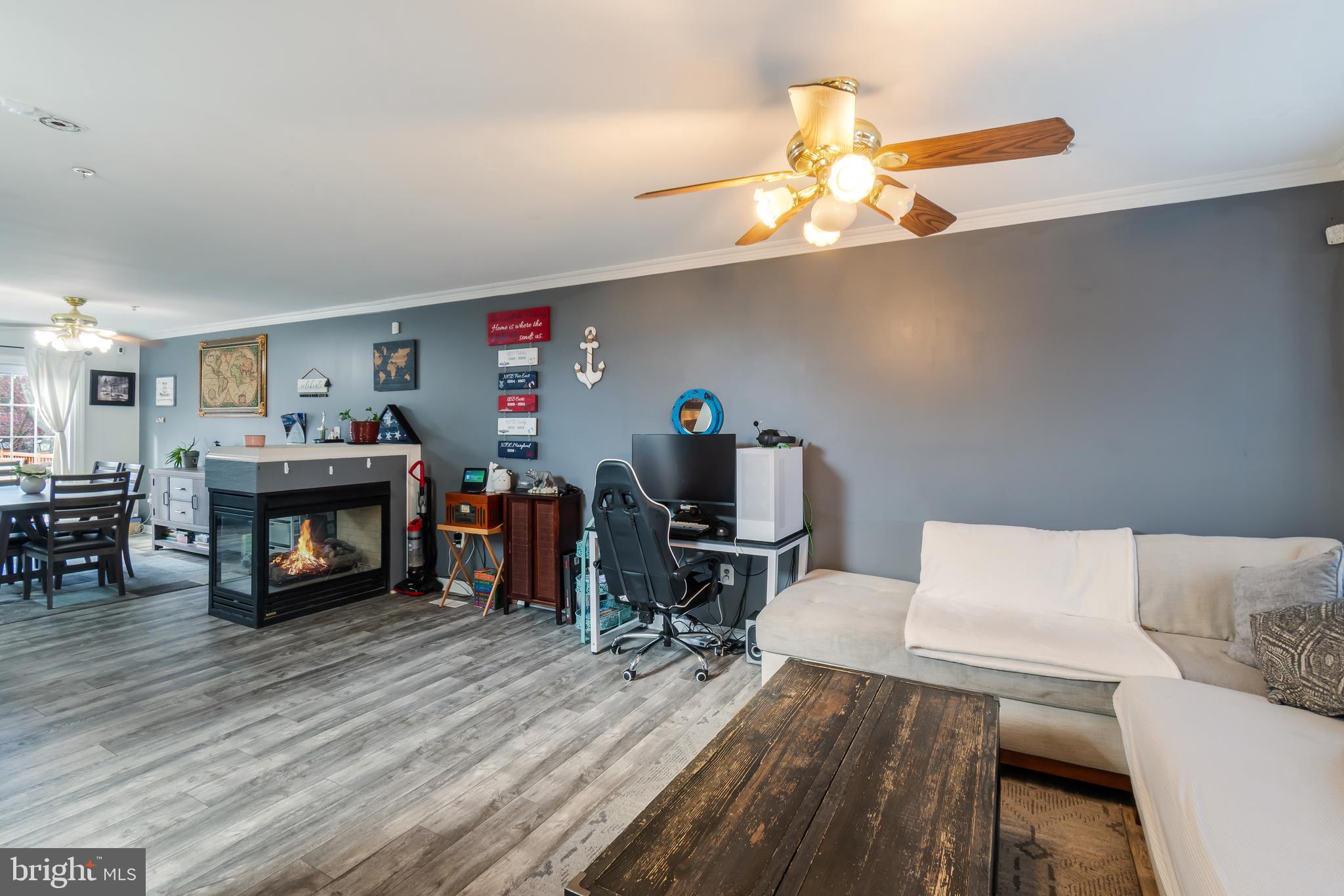 SEVEN OAKS - Residential