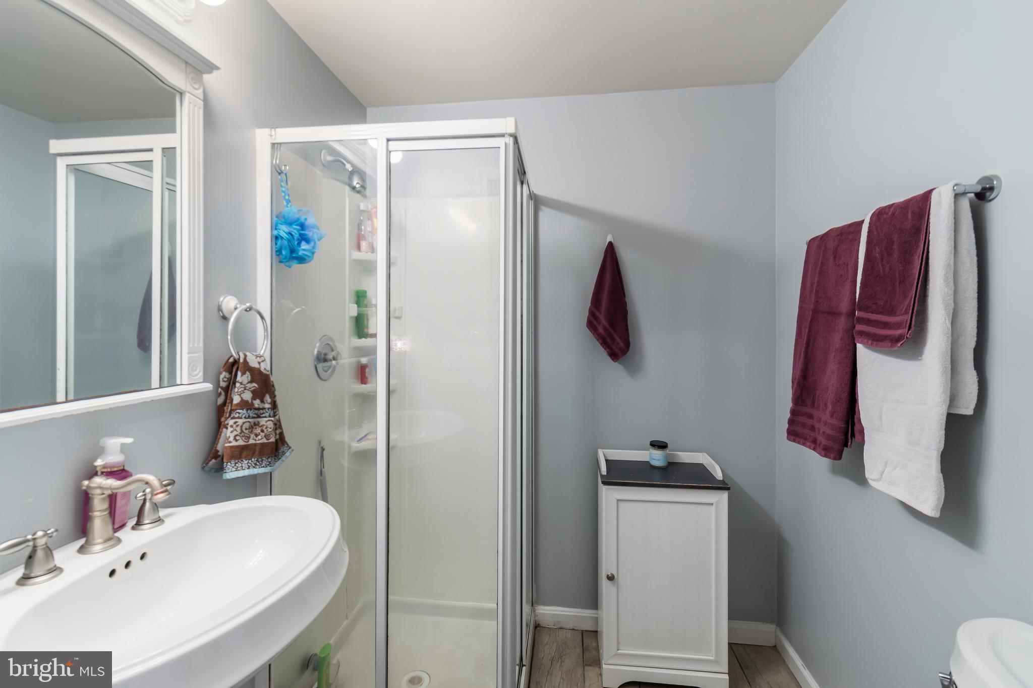 SEVEN OAKS - Residential