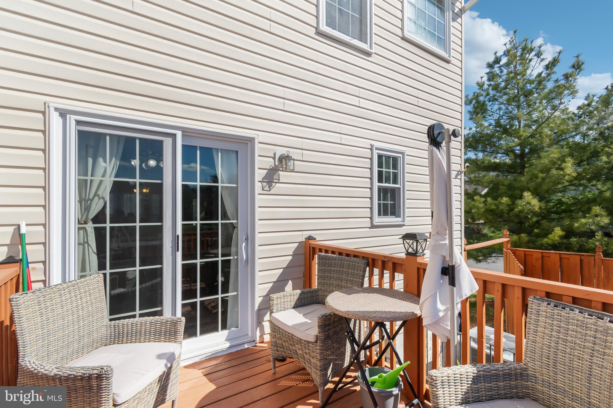 SEVEN OAKS - Residential