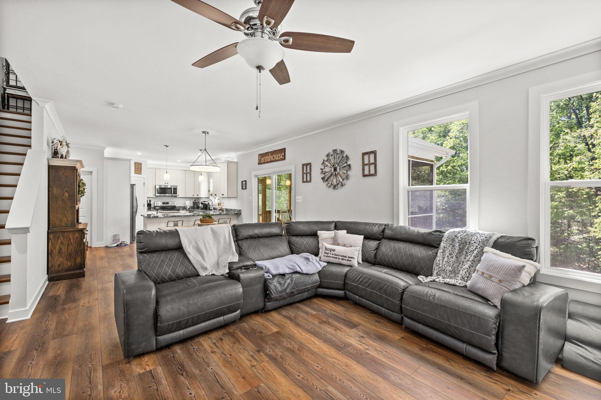 WALKERS BRANCH ESTATES - Residential