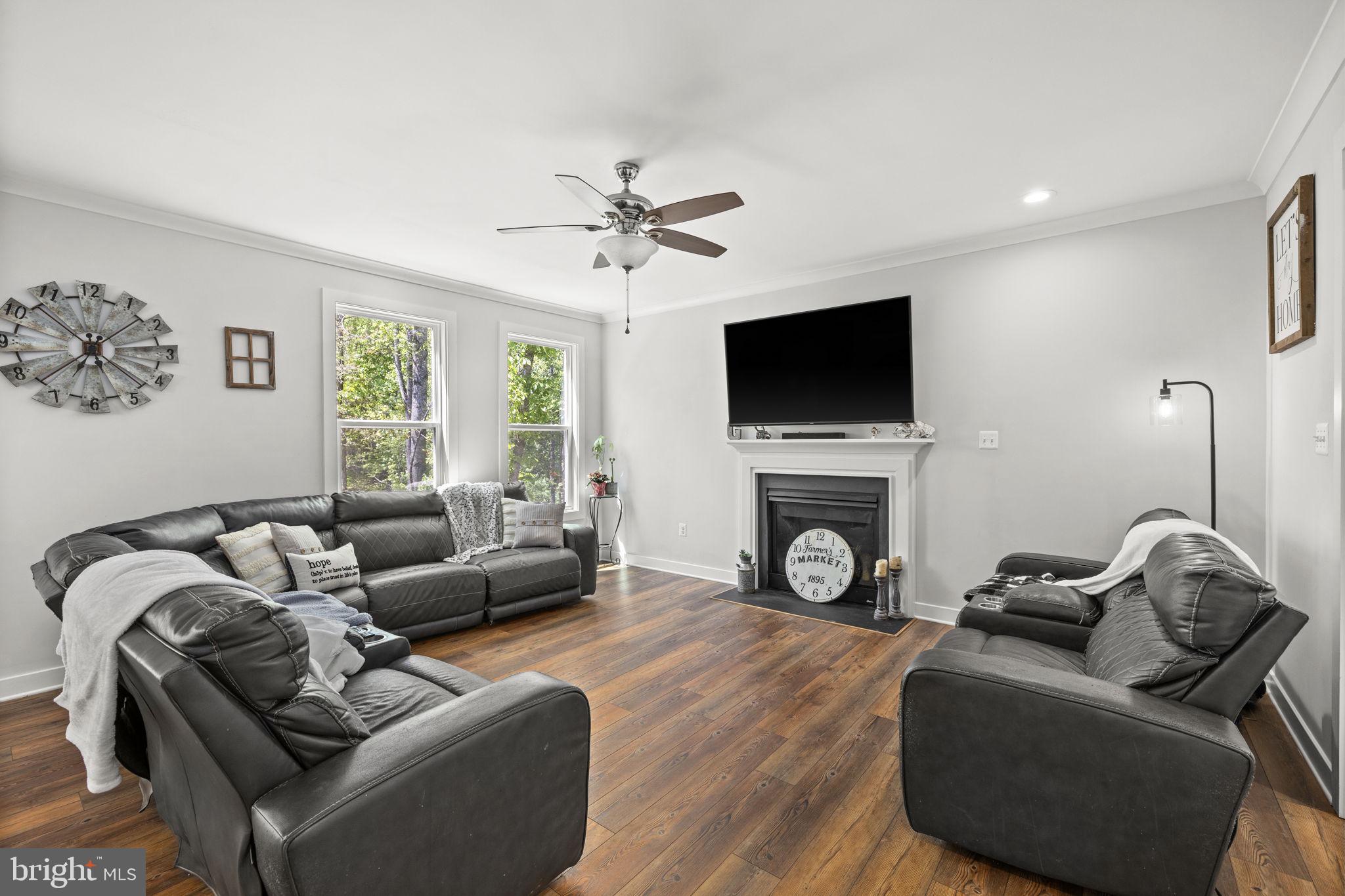 WALKERS BRANCH ESTATES - Residential