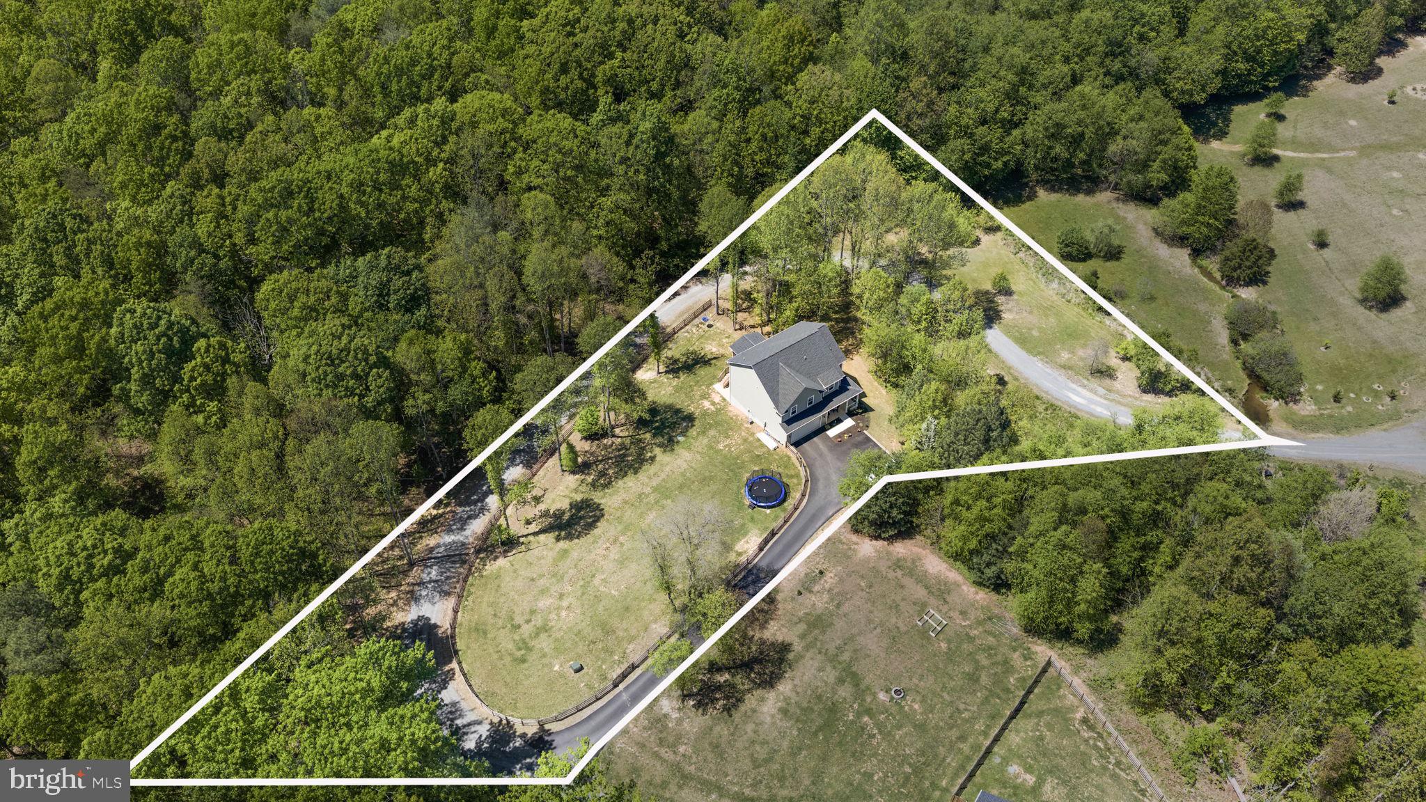 WALKERS BRANCH ESTATES - Residential