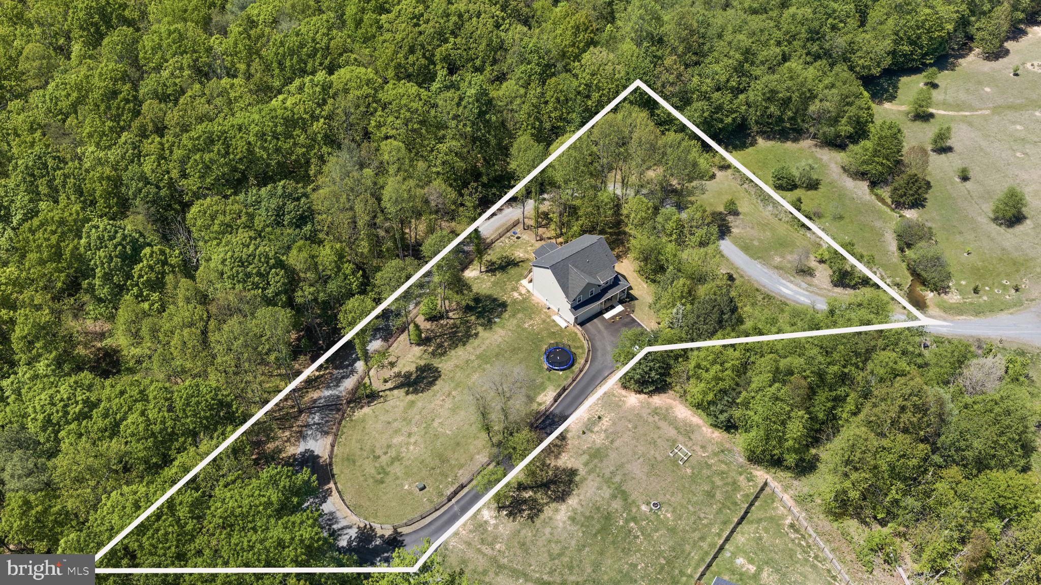 WALKERS BRANCH ESTATES - Residential