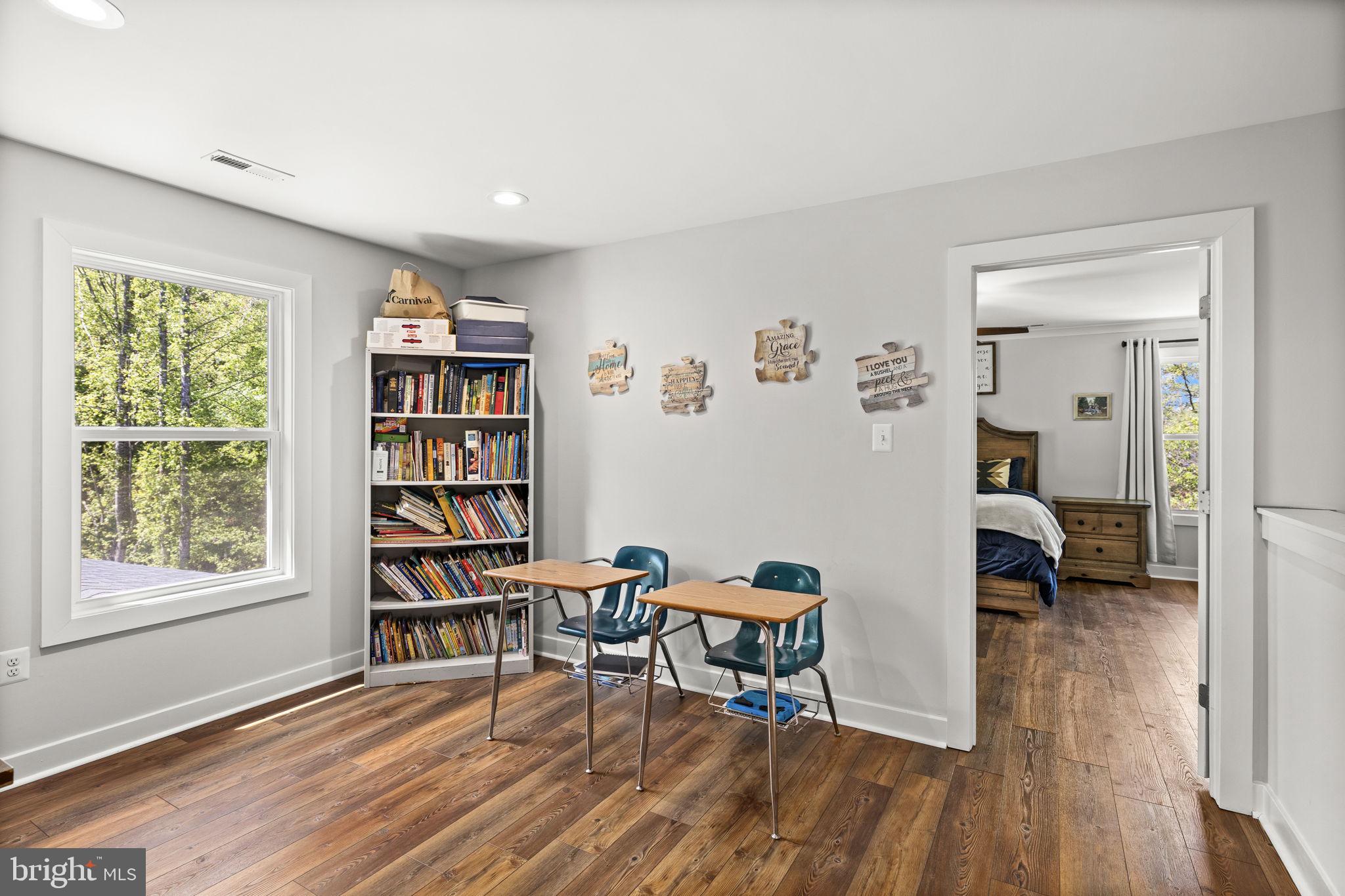 WALKERS BRANCH ESTATES - Residential