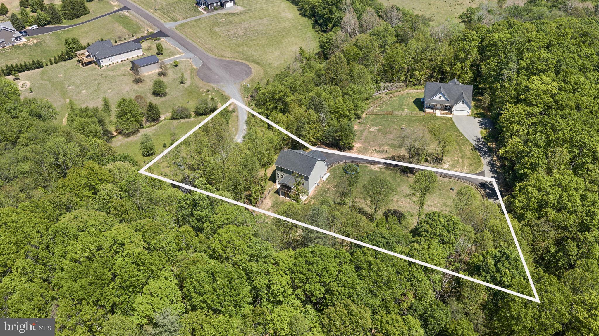 WALKERS BRANCH ESTATES - Residential