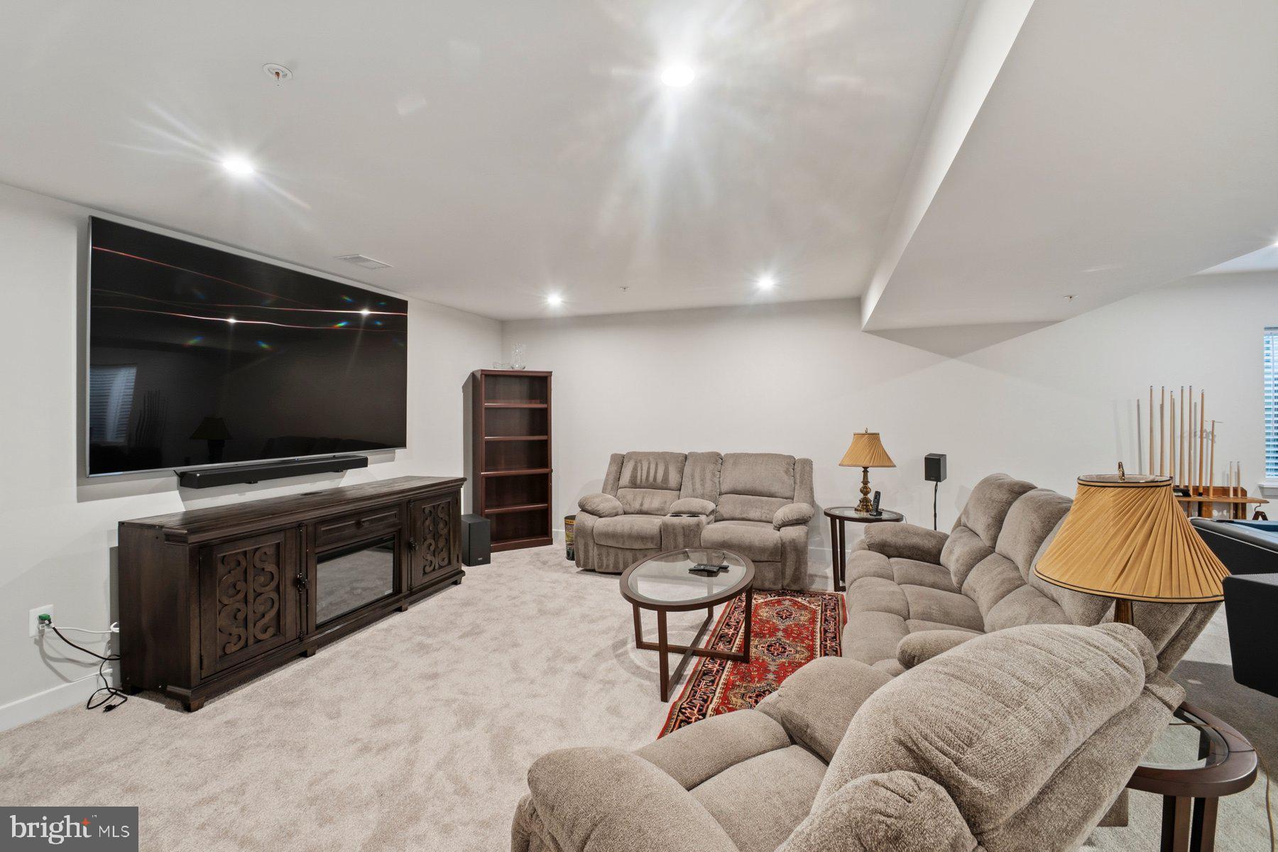 TANYARD SHORES - Residential