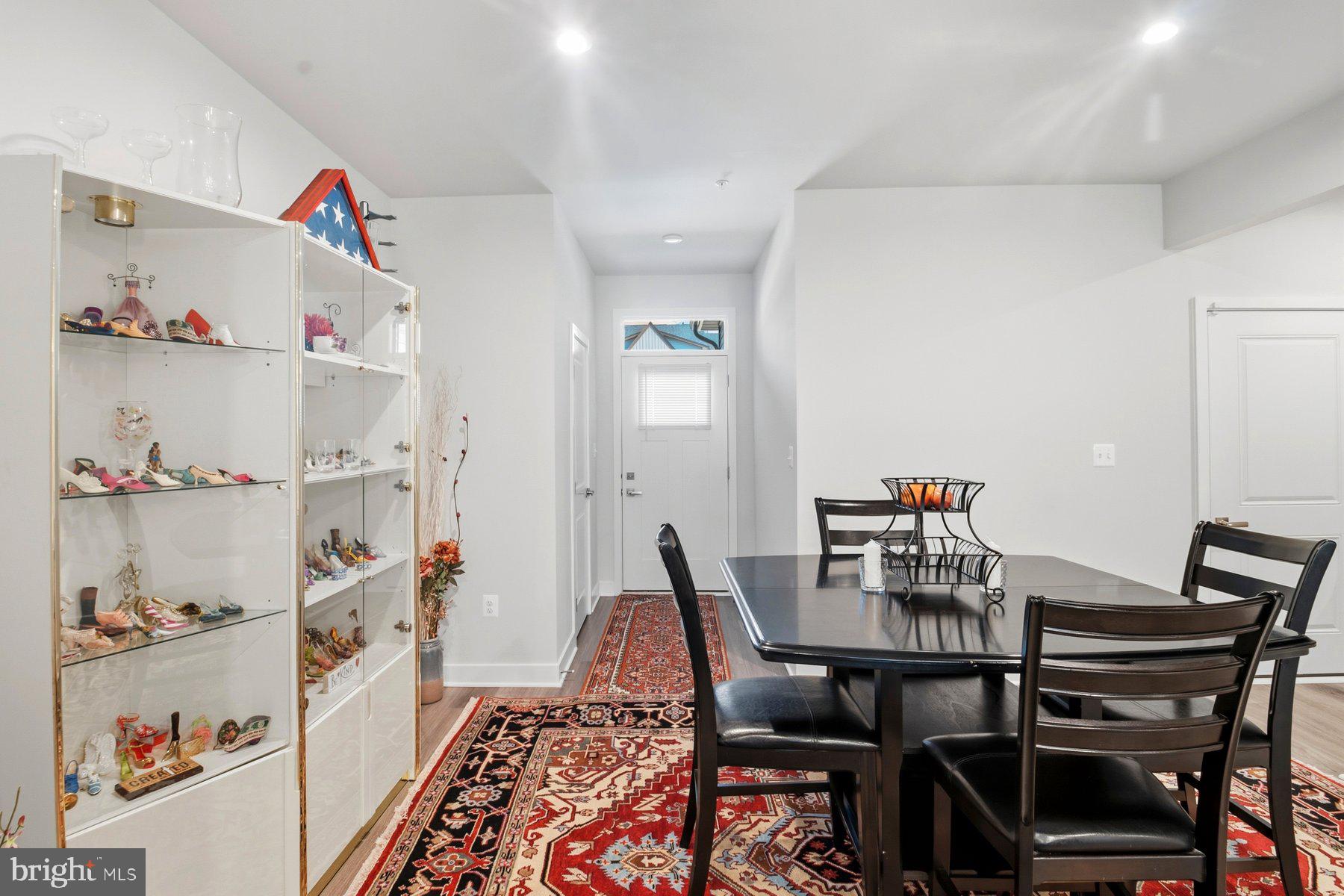 TANYARD SHORES - Residential