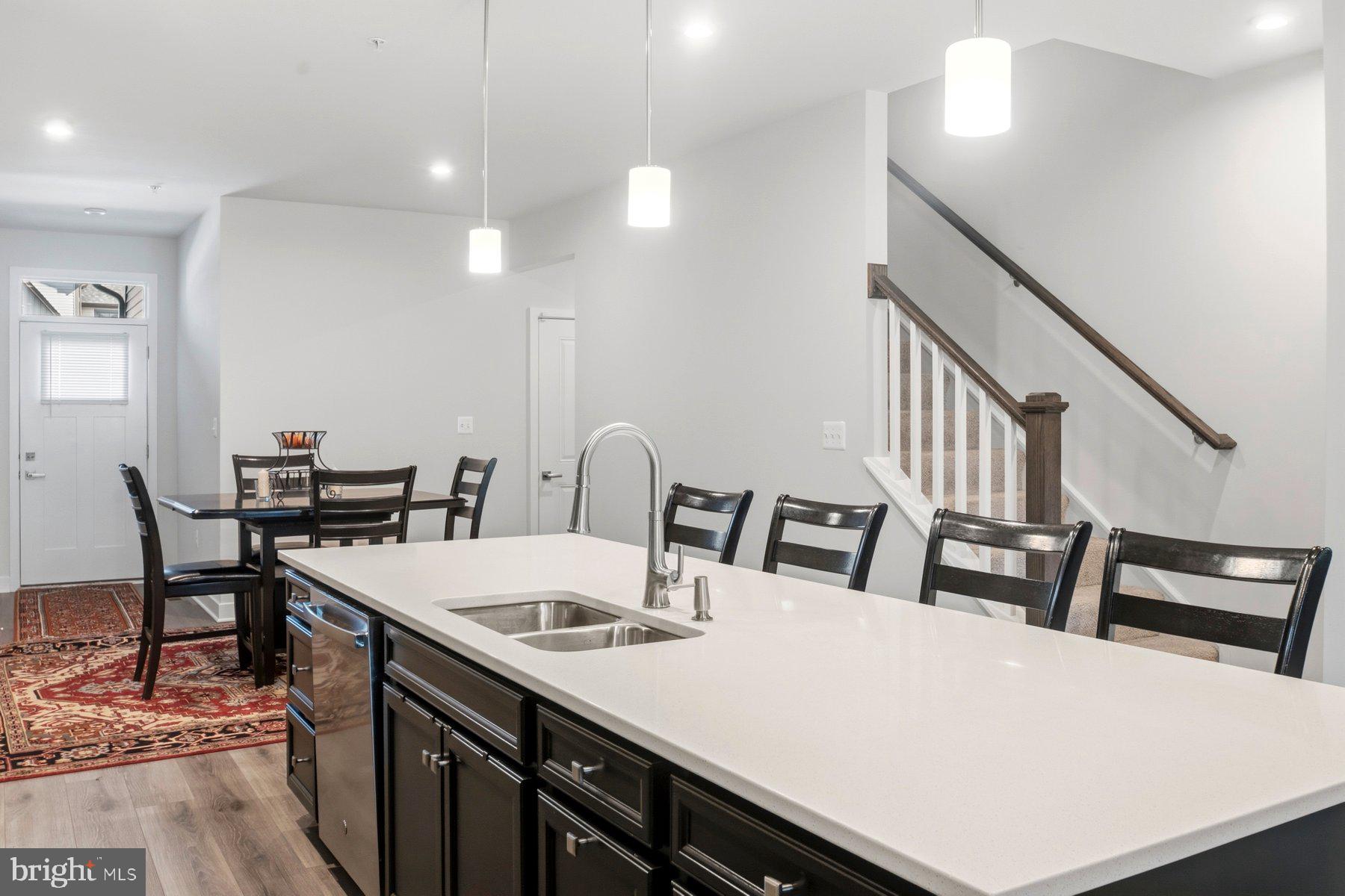 TANYARD SHORES - Residential