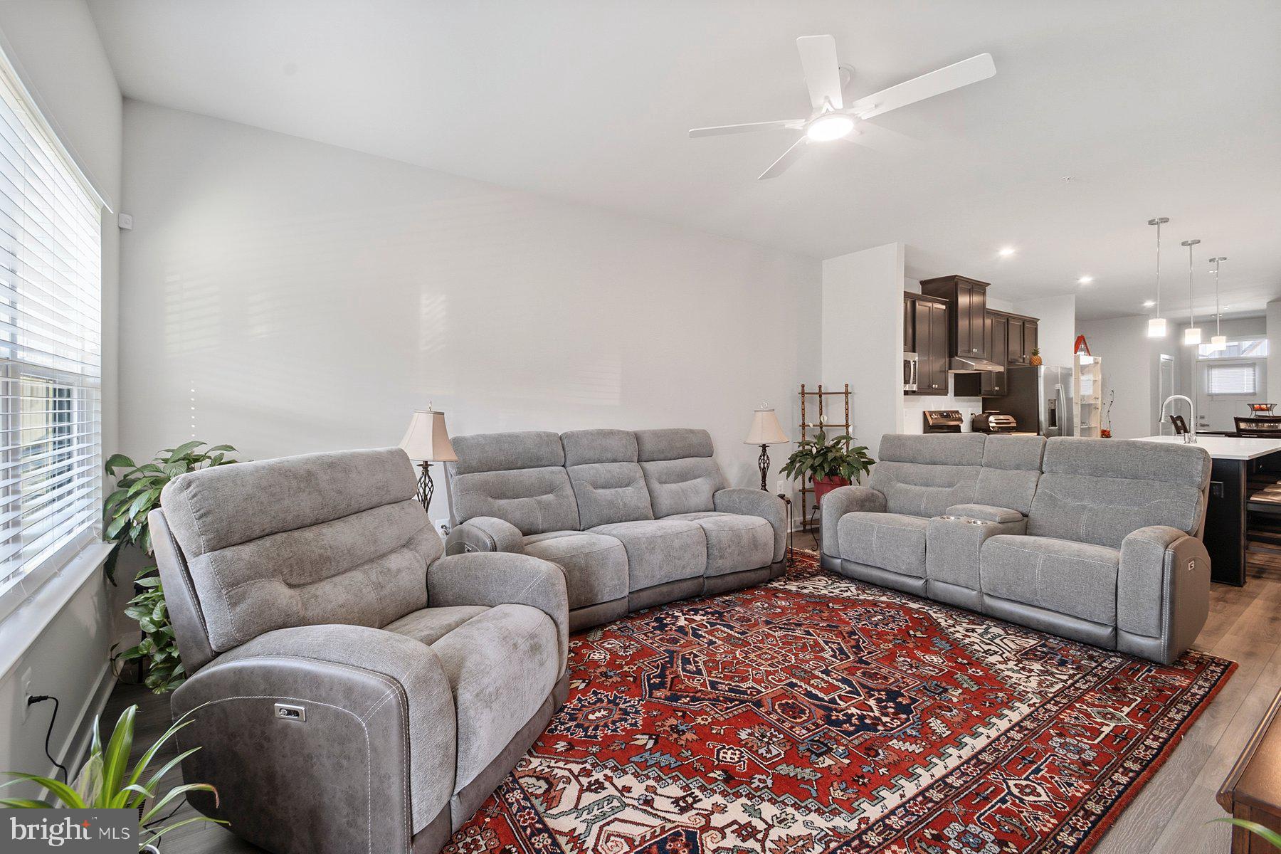 TANYARD SHORES - Residential