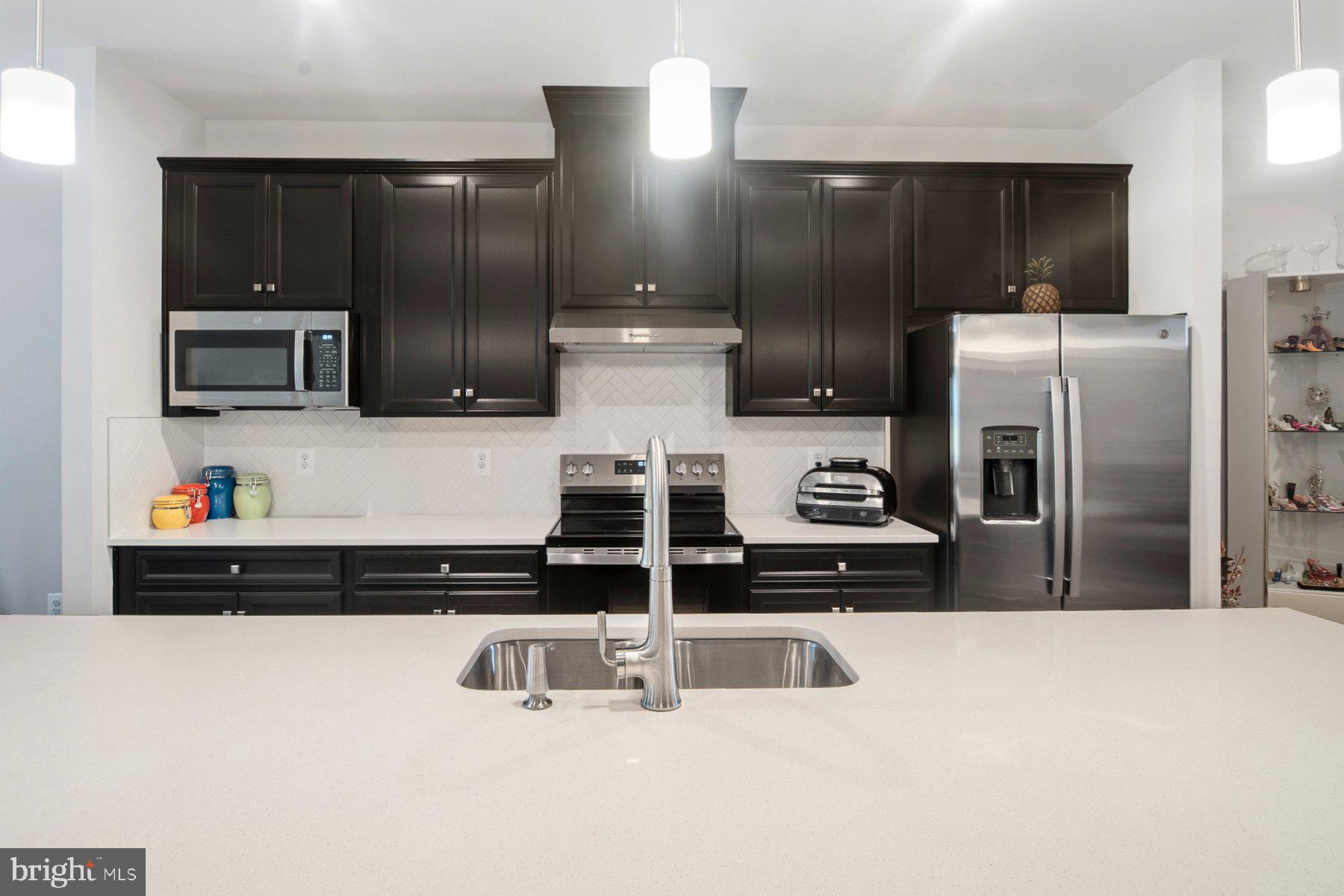 TANYARD SHORES - Residential