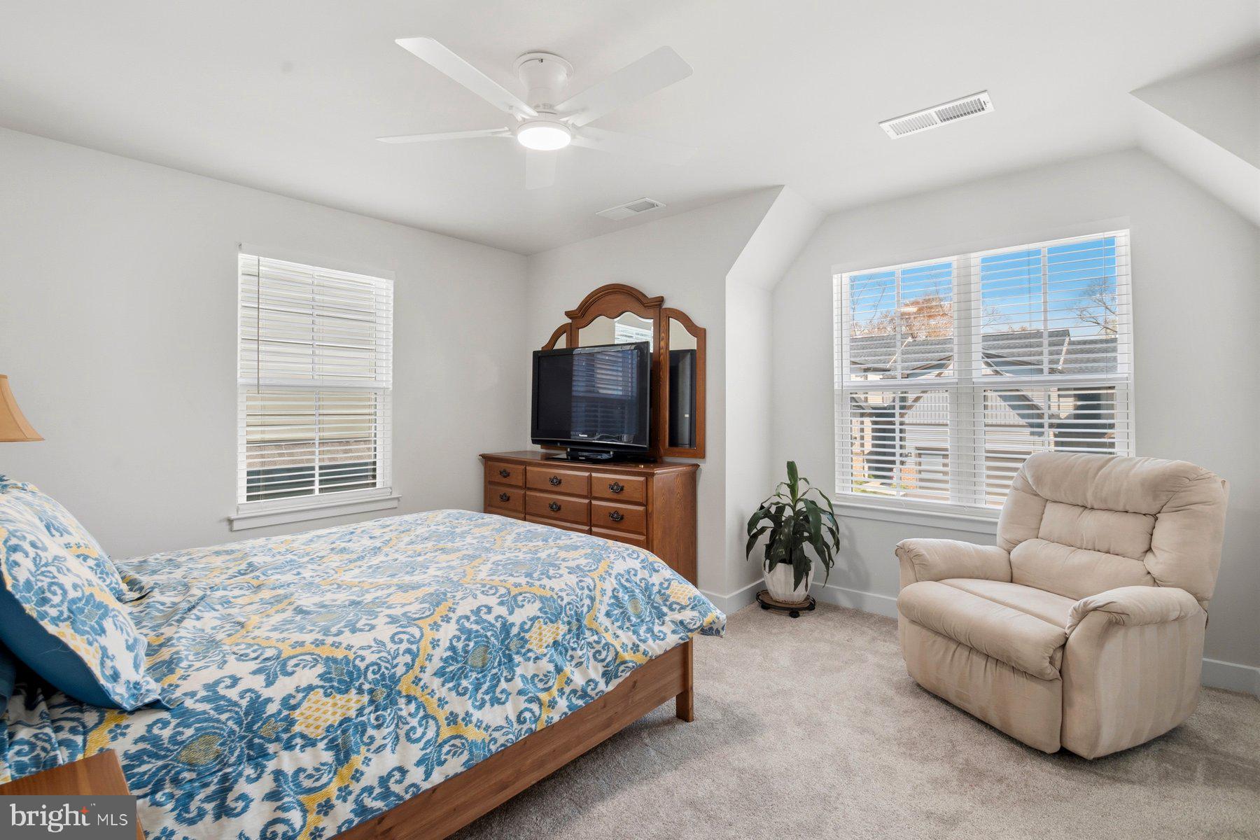 TANYARD SHORES - Residential