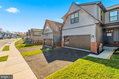 7517 MATAPEAKE CAROLINE VILLA GLEN BURNIE MD 21060