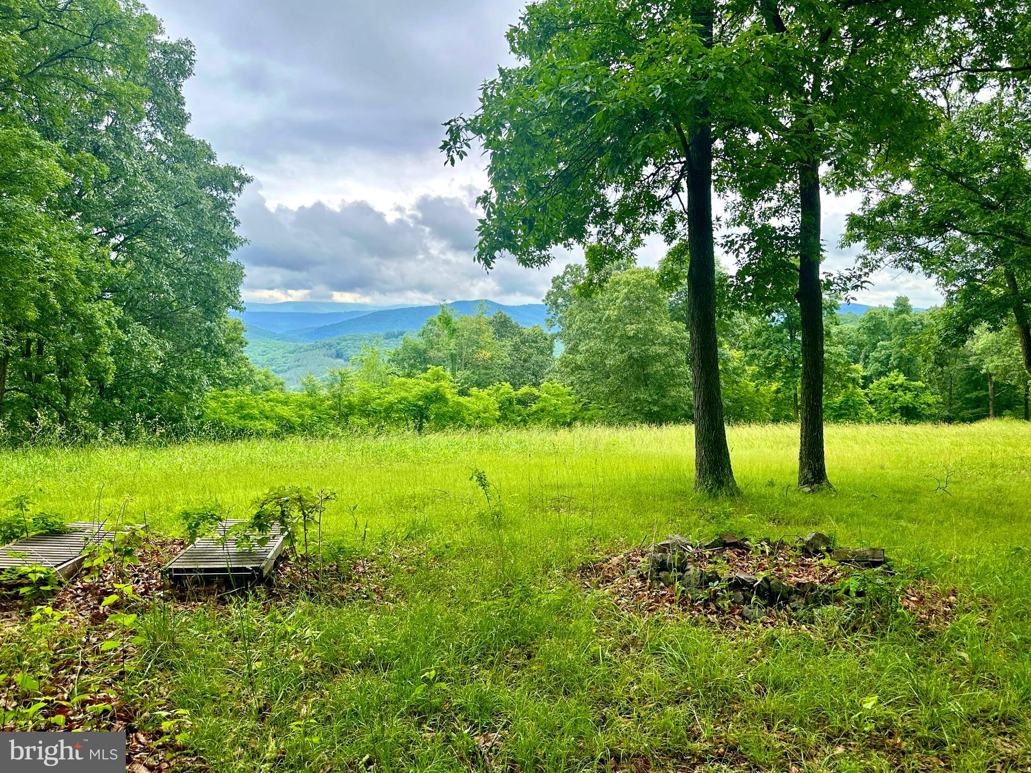 EWING ESTATES - Land