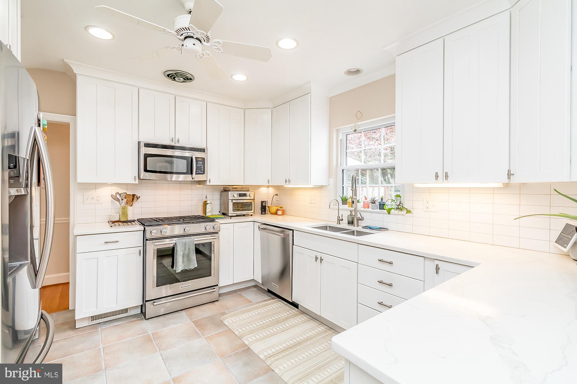 STONELEIGH - Residential