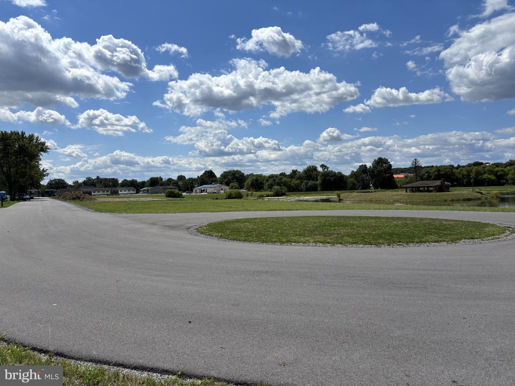 Photo of Meadowcreek Drive N, CHAMBERSBURG, PA 17202 (MLS # PAFL2029746)