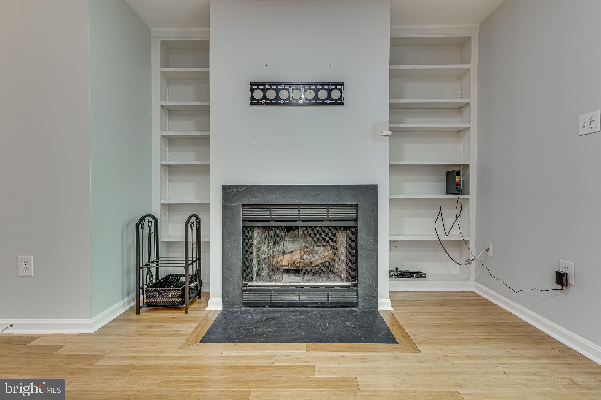 SPRINGFIELD - Residential Lease