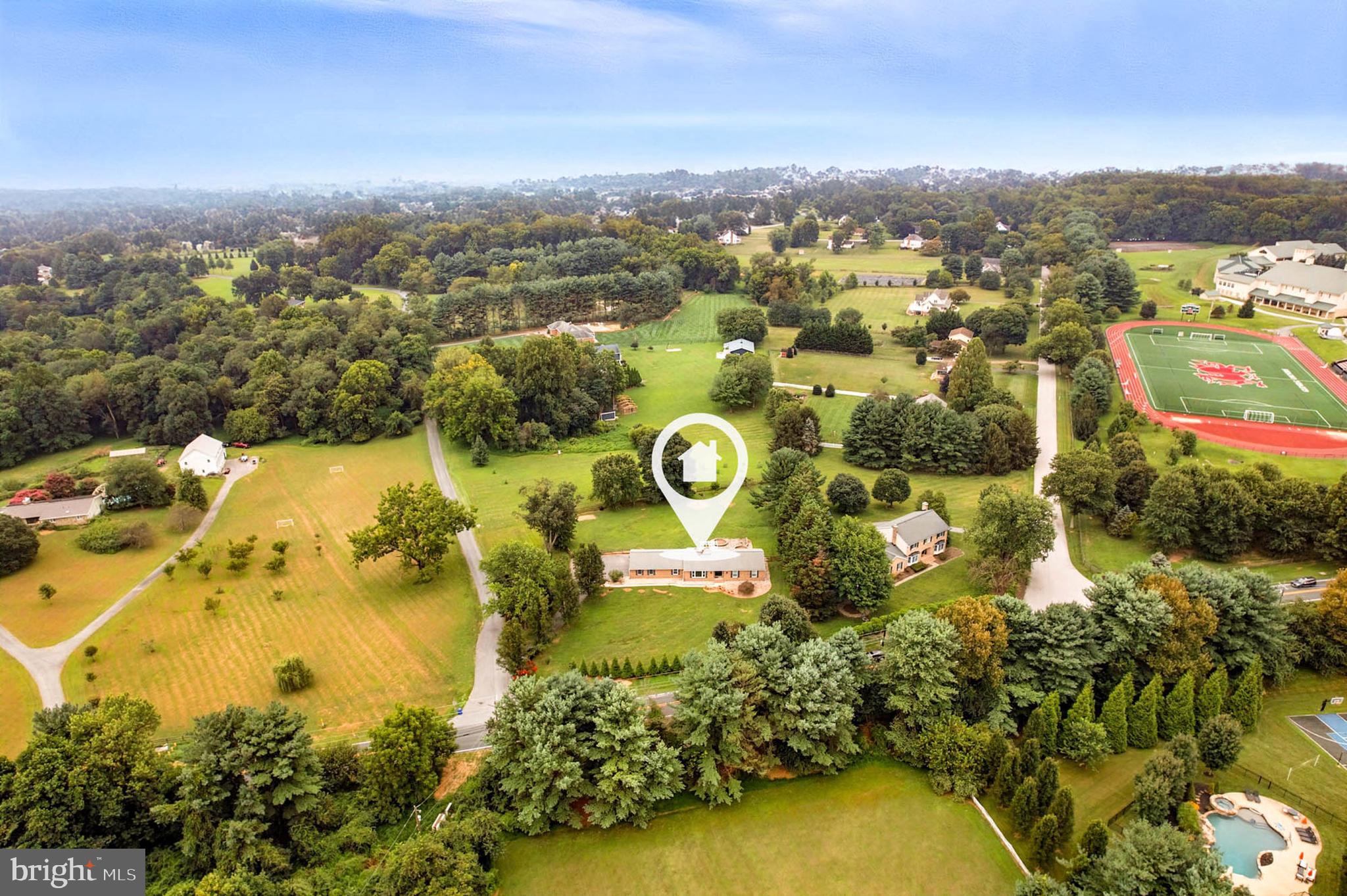 HERITAGE HILL - Residential