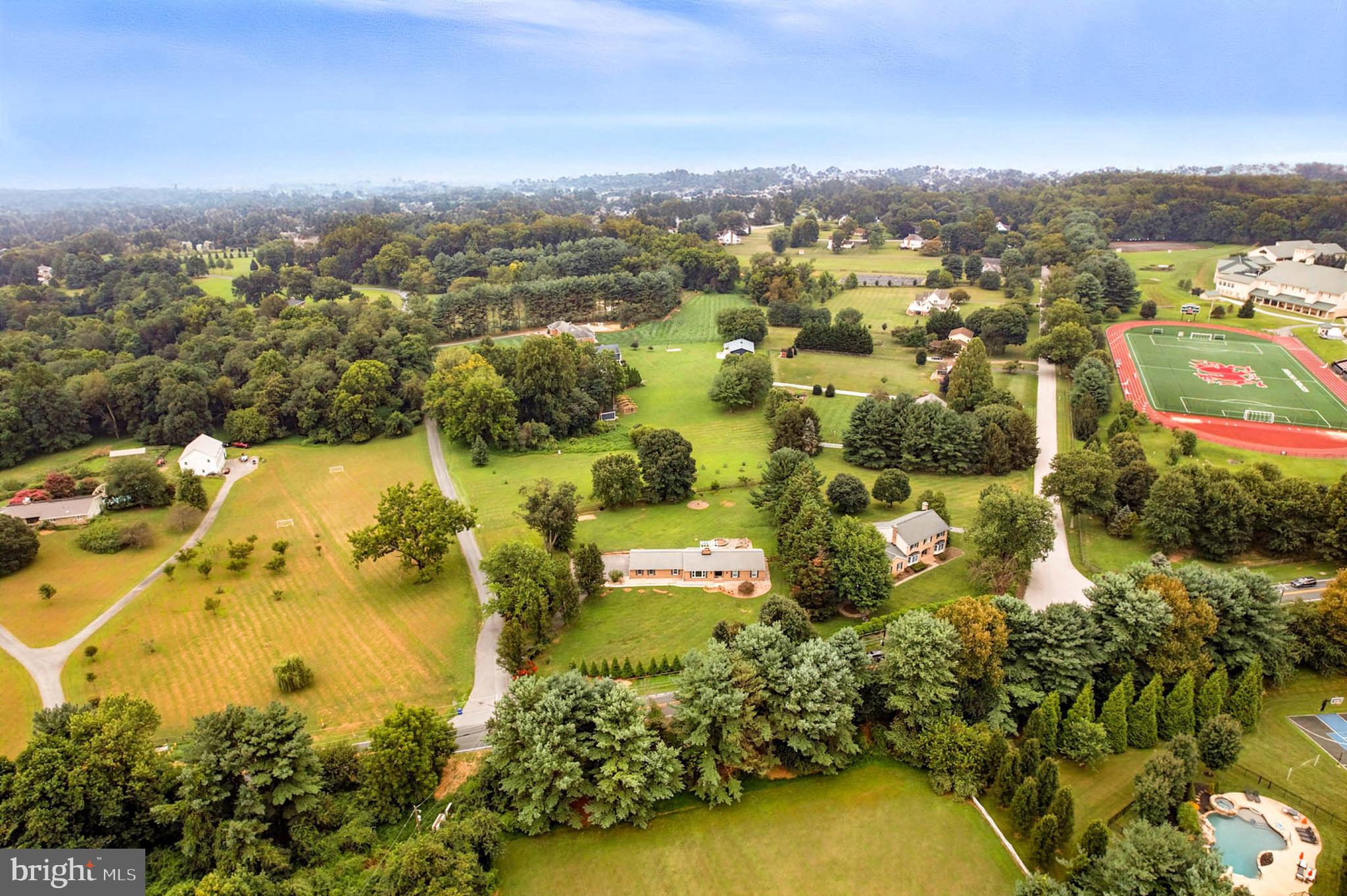 HERITAGE HILL - Residential