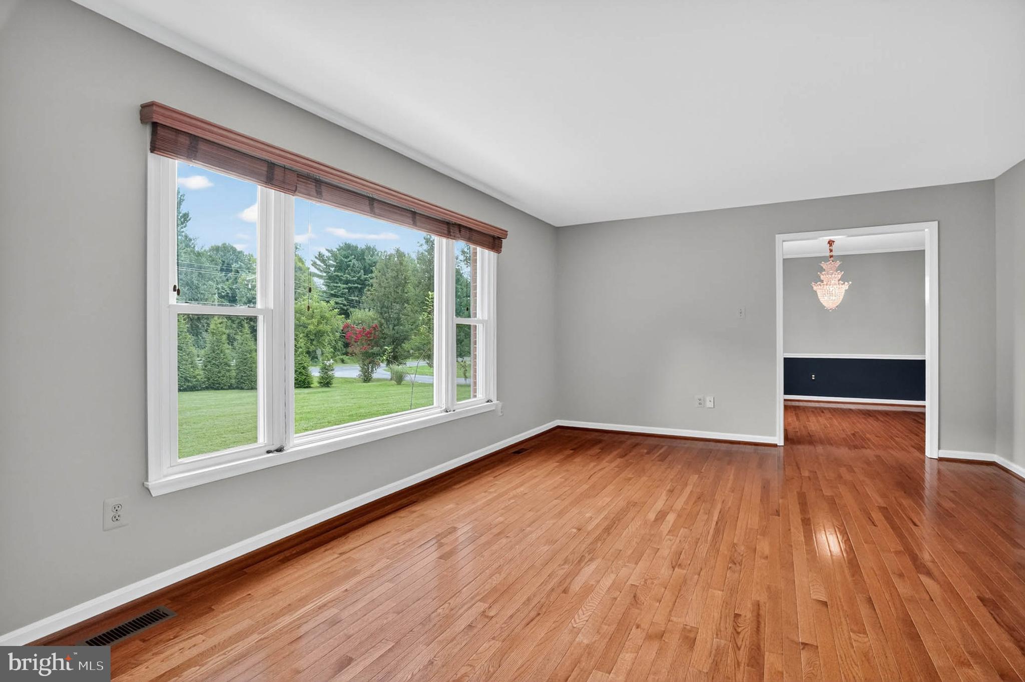 HERITAGE HILL - Residential