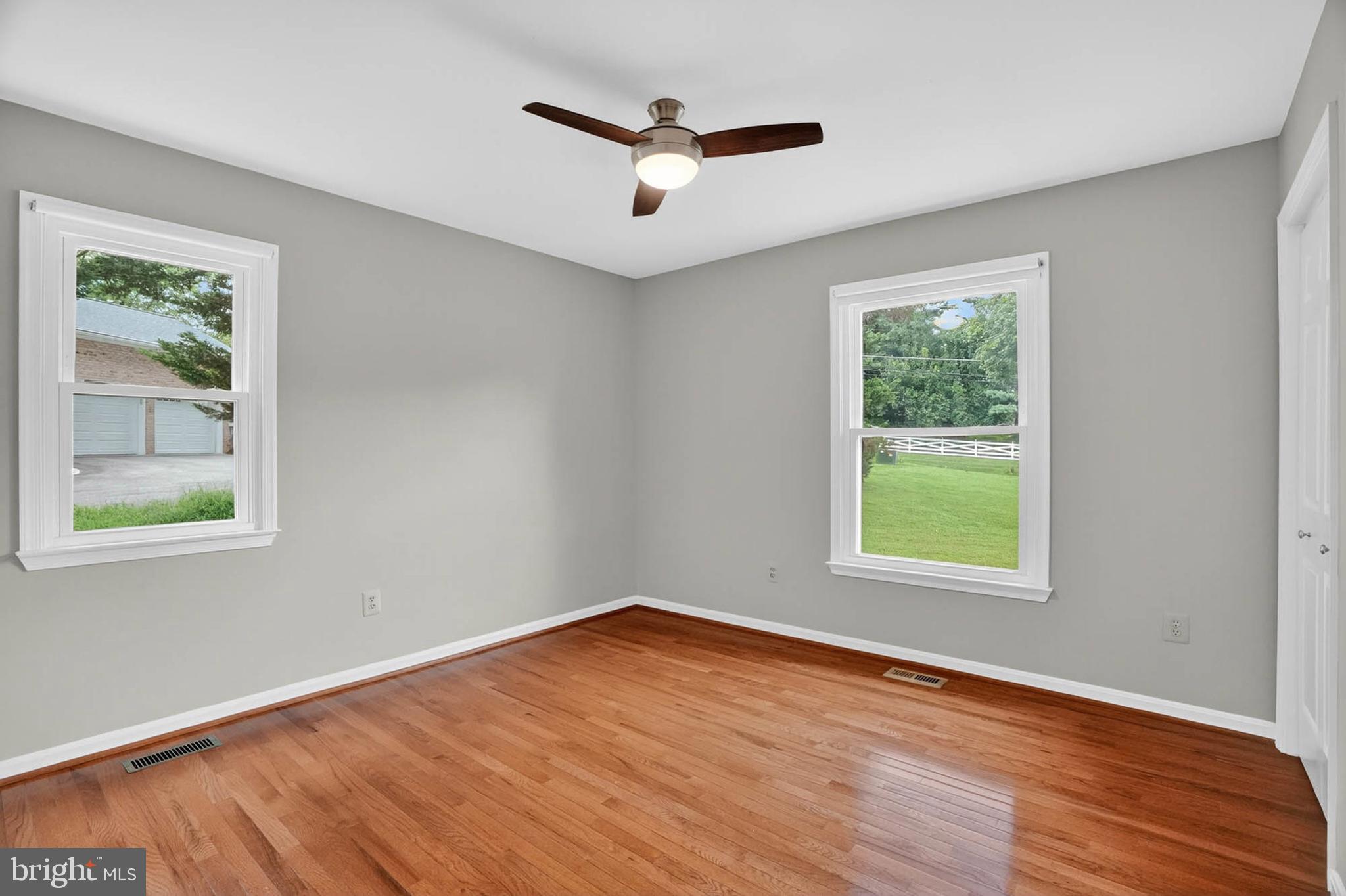 HERITAGE HILL - Residential