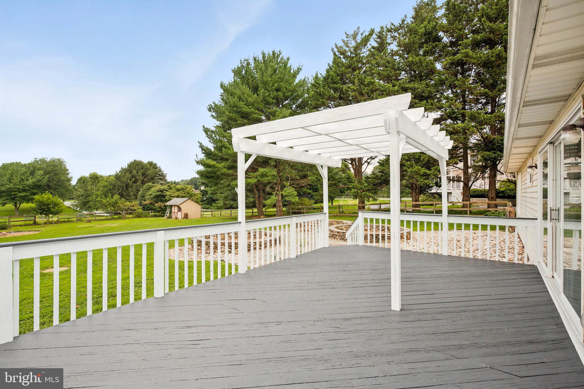 HERITAGE HILL - Residential