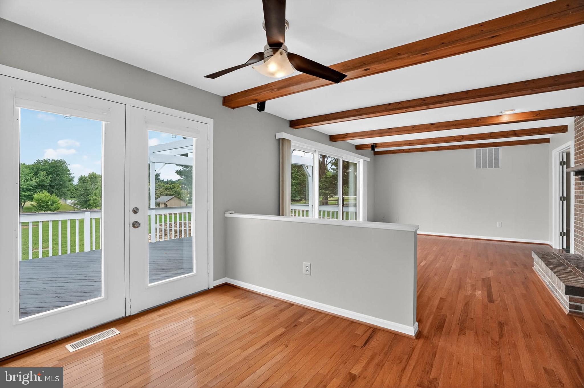 HERITAGE HILL - Residential