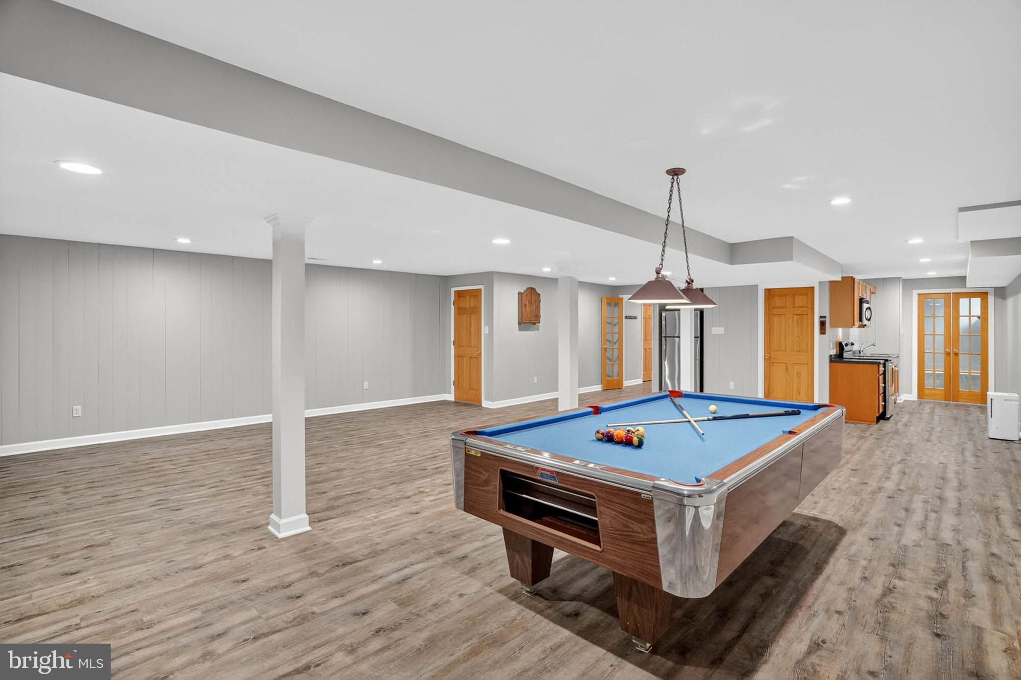 HERITAGE HILL - Residential