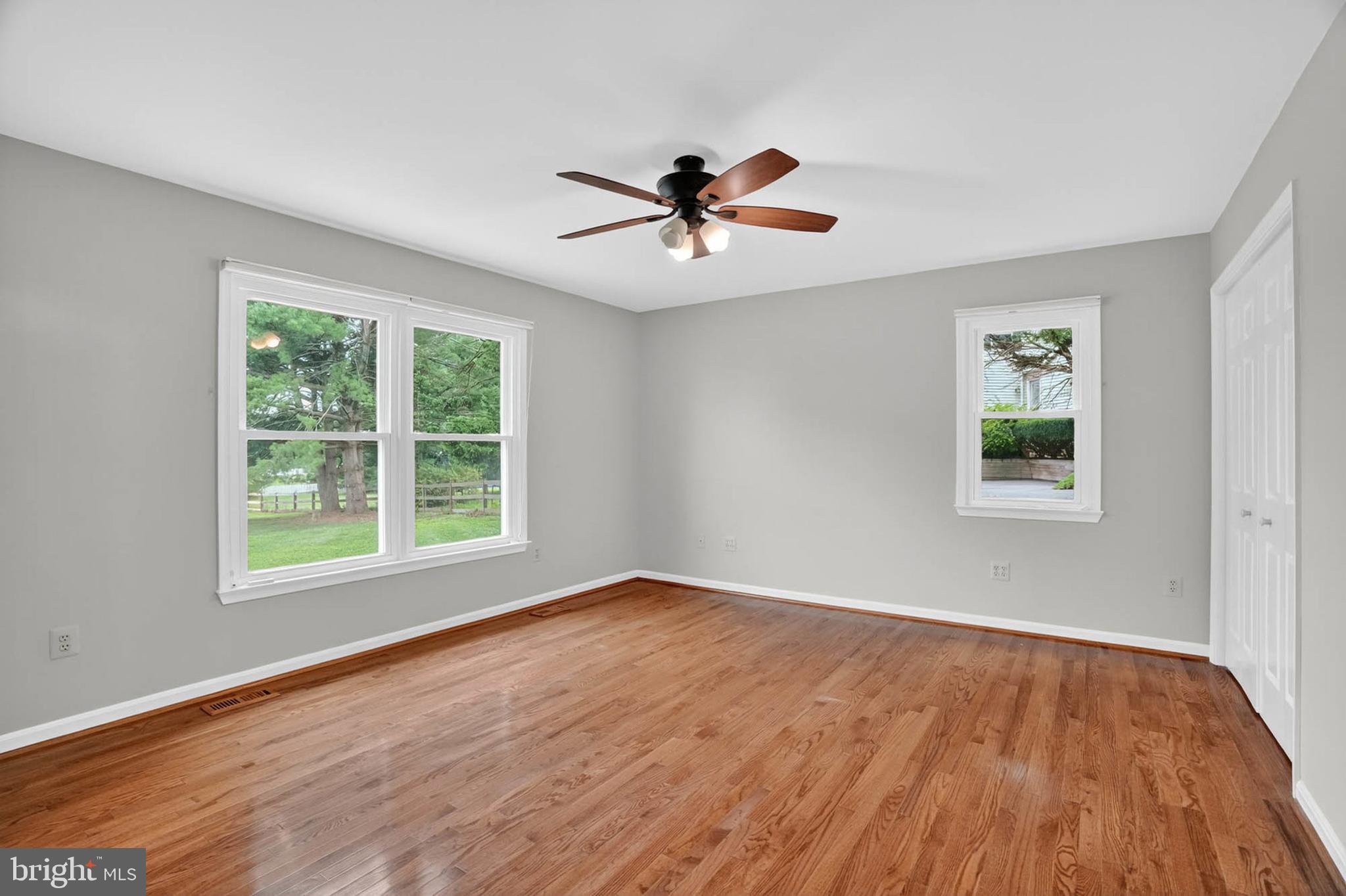 HERITAGE HILL - Residential