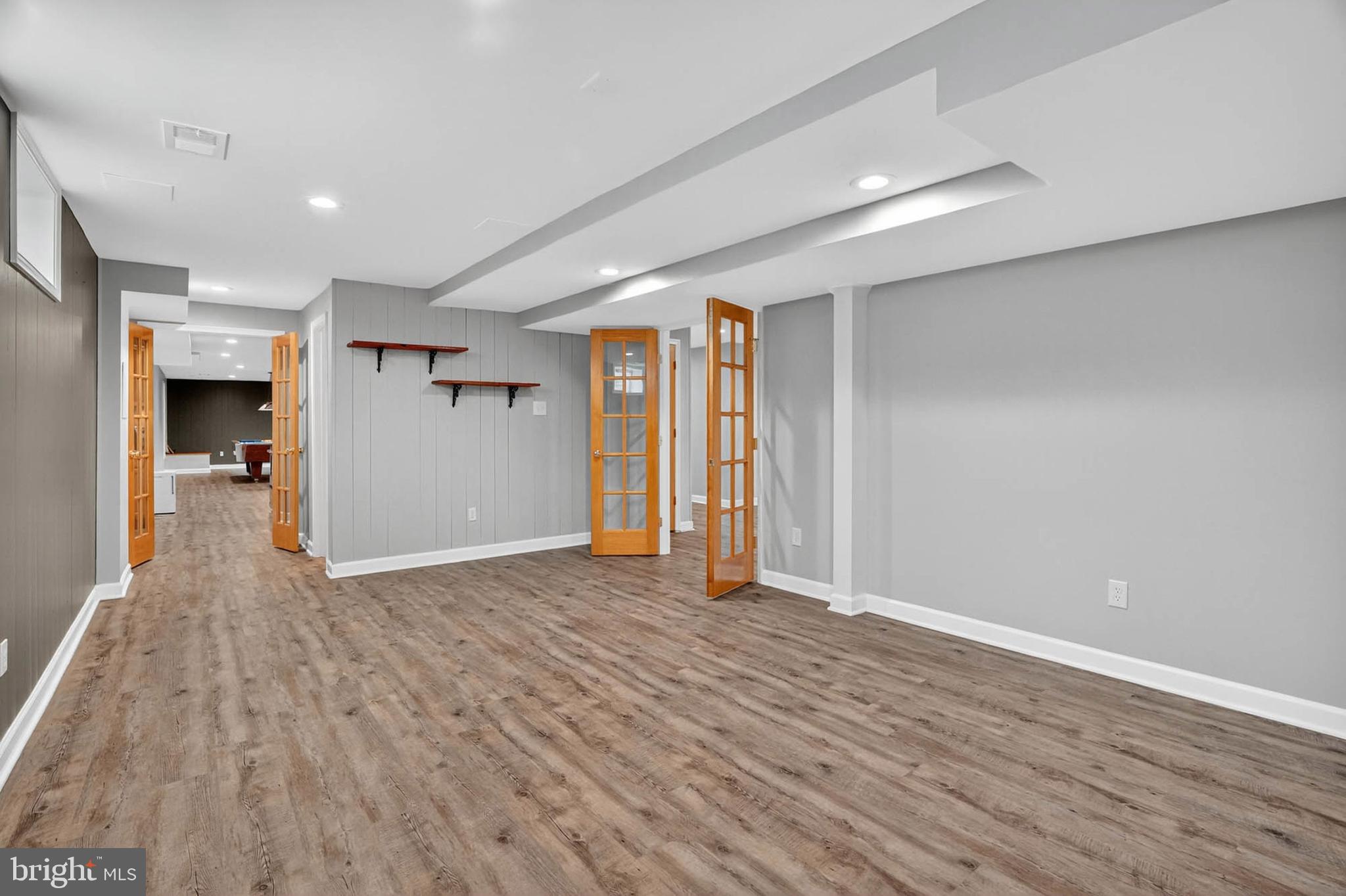 HERITAGE HILL - Residential