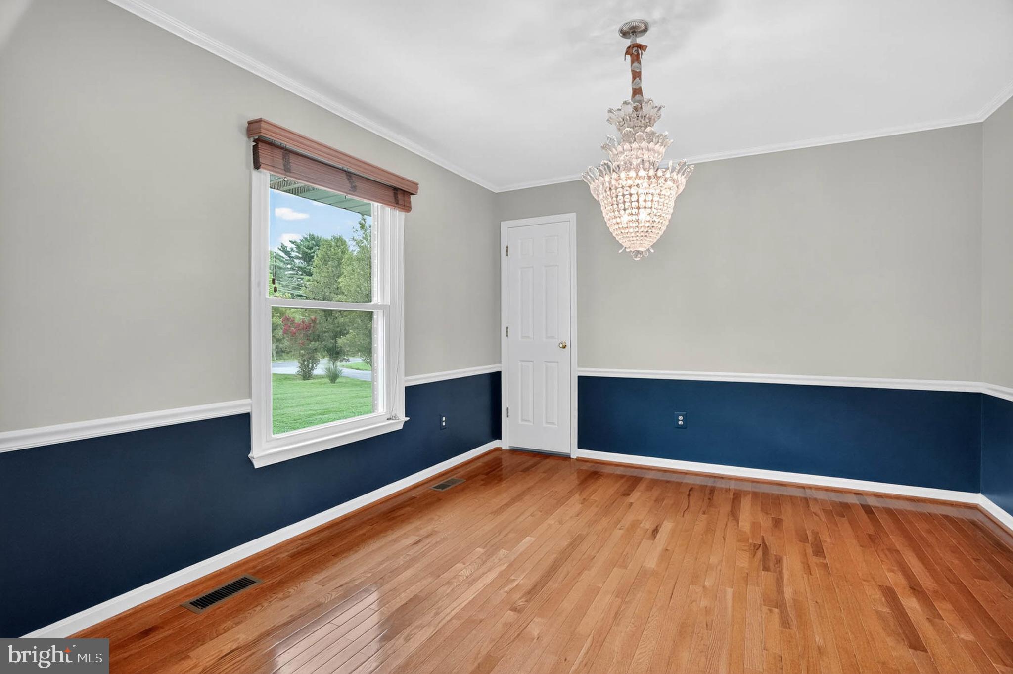 HERITAGE HILL - Residential