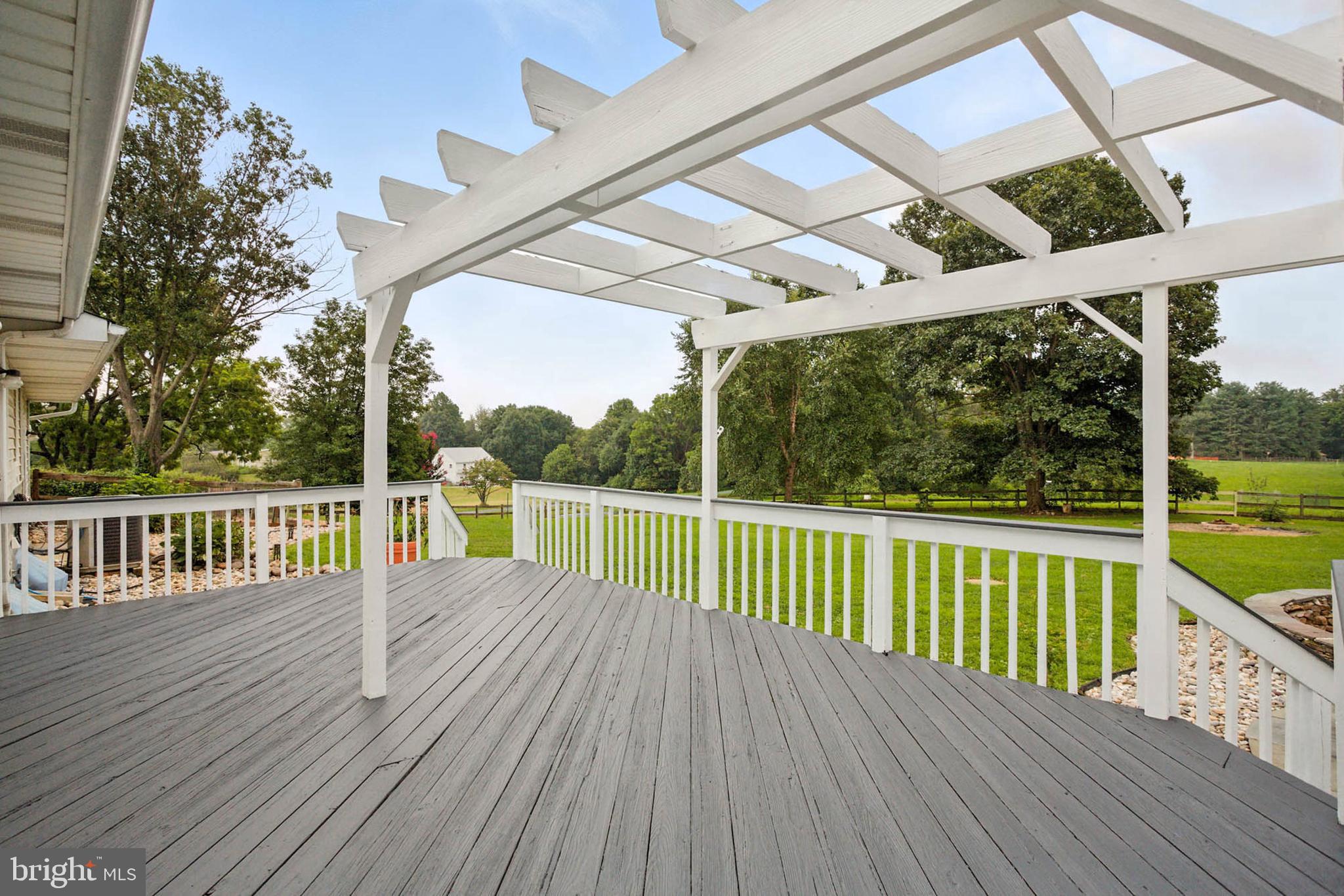 HERITAGE HILL - Residential