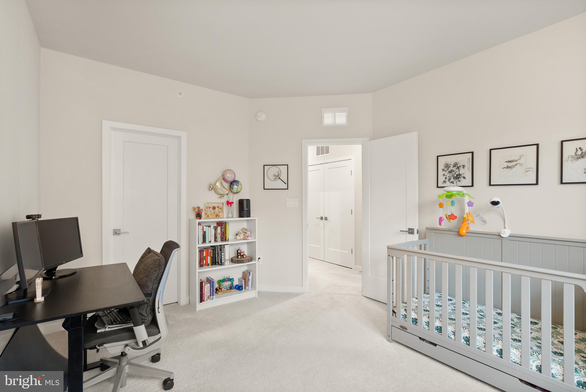 UNION PARK AT MCLEAN - Residential