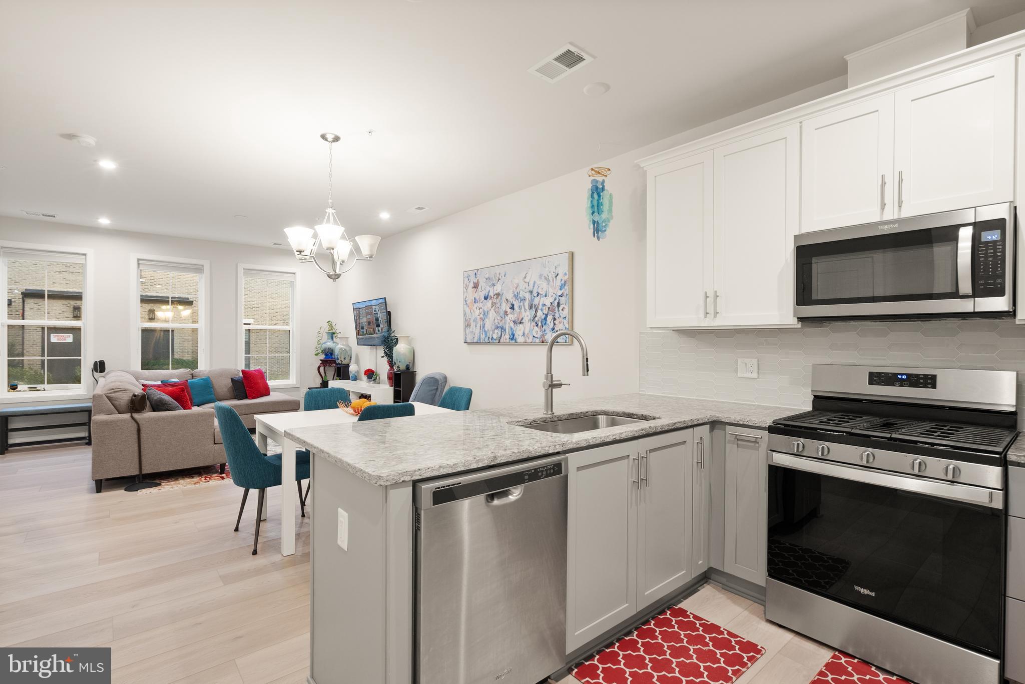 UNION PARK AT MCLEAN - Residential