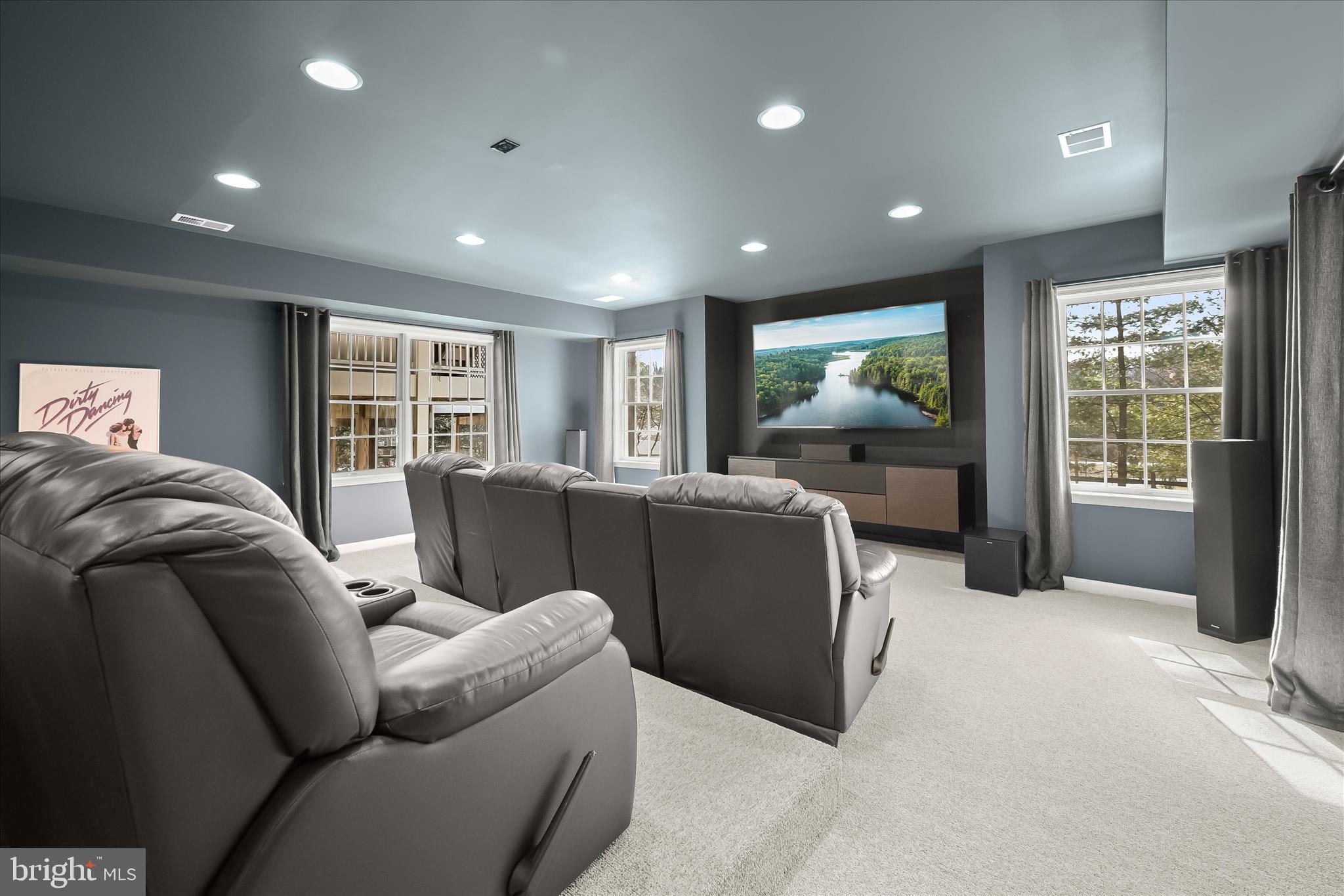 VILLAGE OF HICKORY RIDGE - Residential