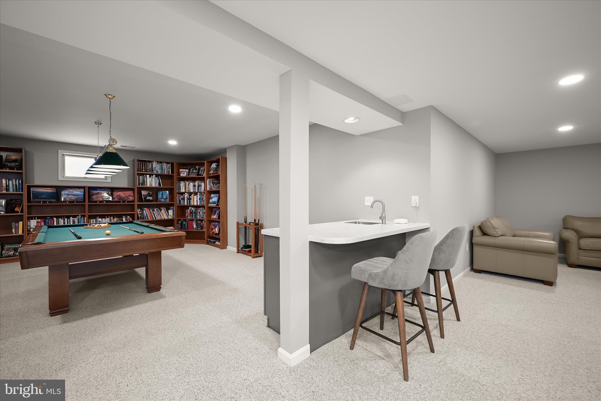 VILLAGE OF HICKORY RIDGE - Residential