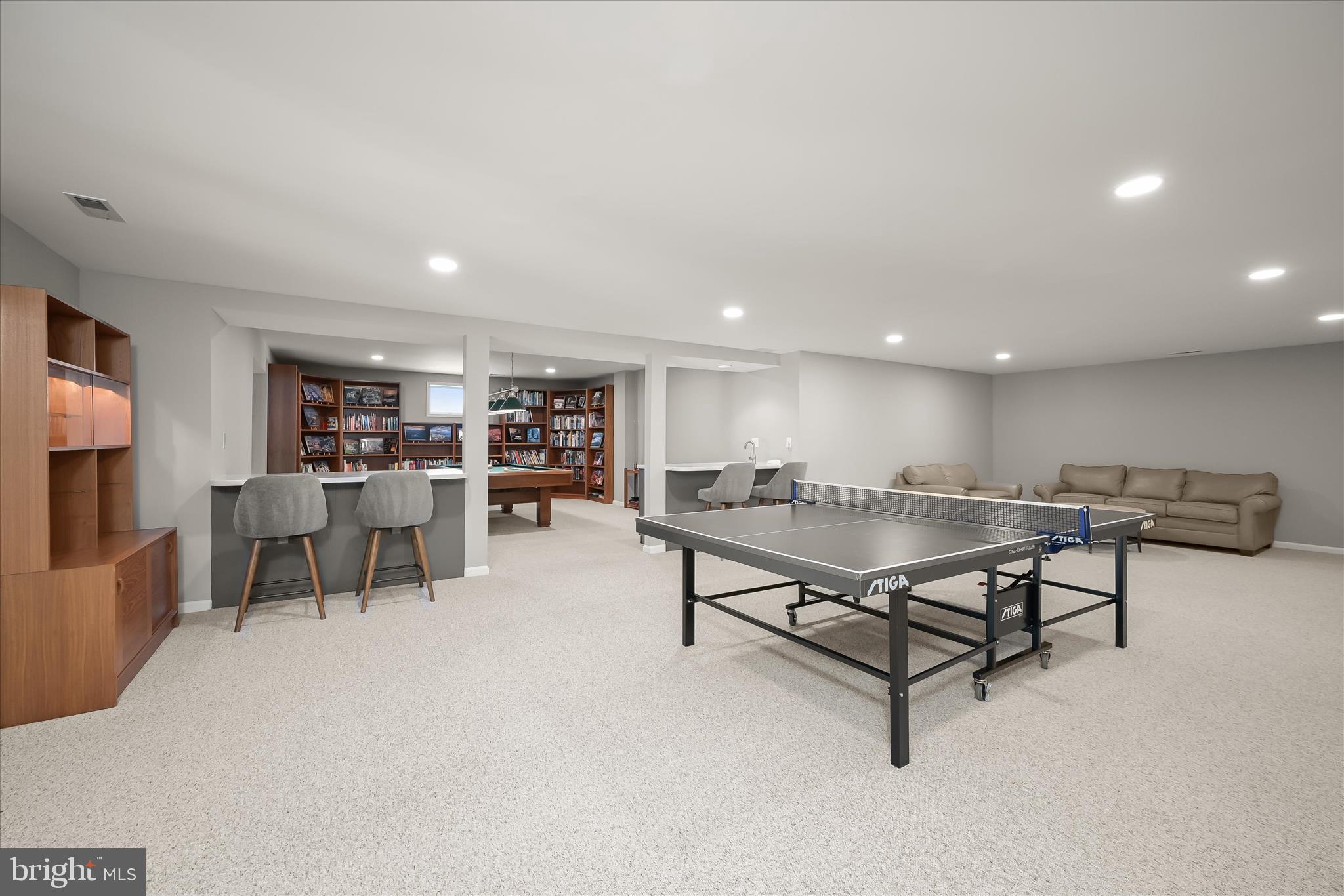 VILLAGE OF HICKORY RIDGE - Residential