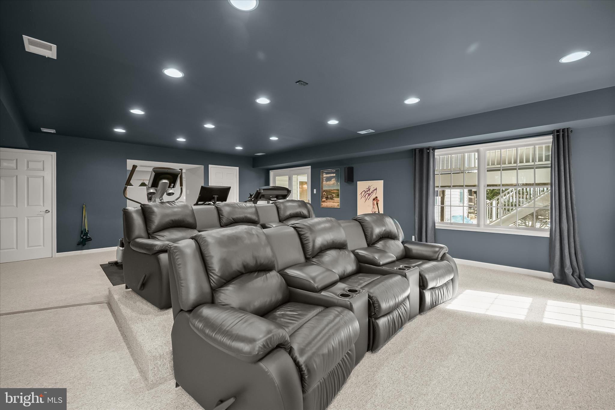 VILLAGE OF HICKORY RIDGE - Residential