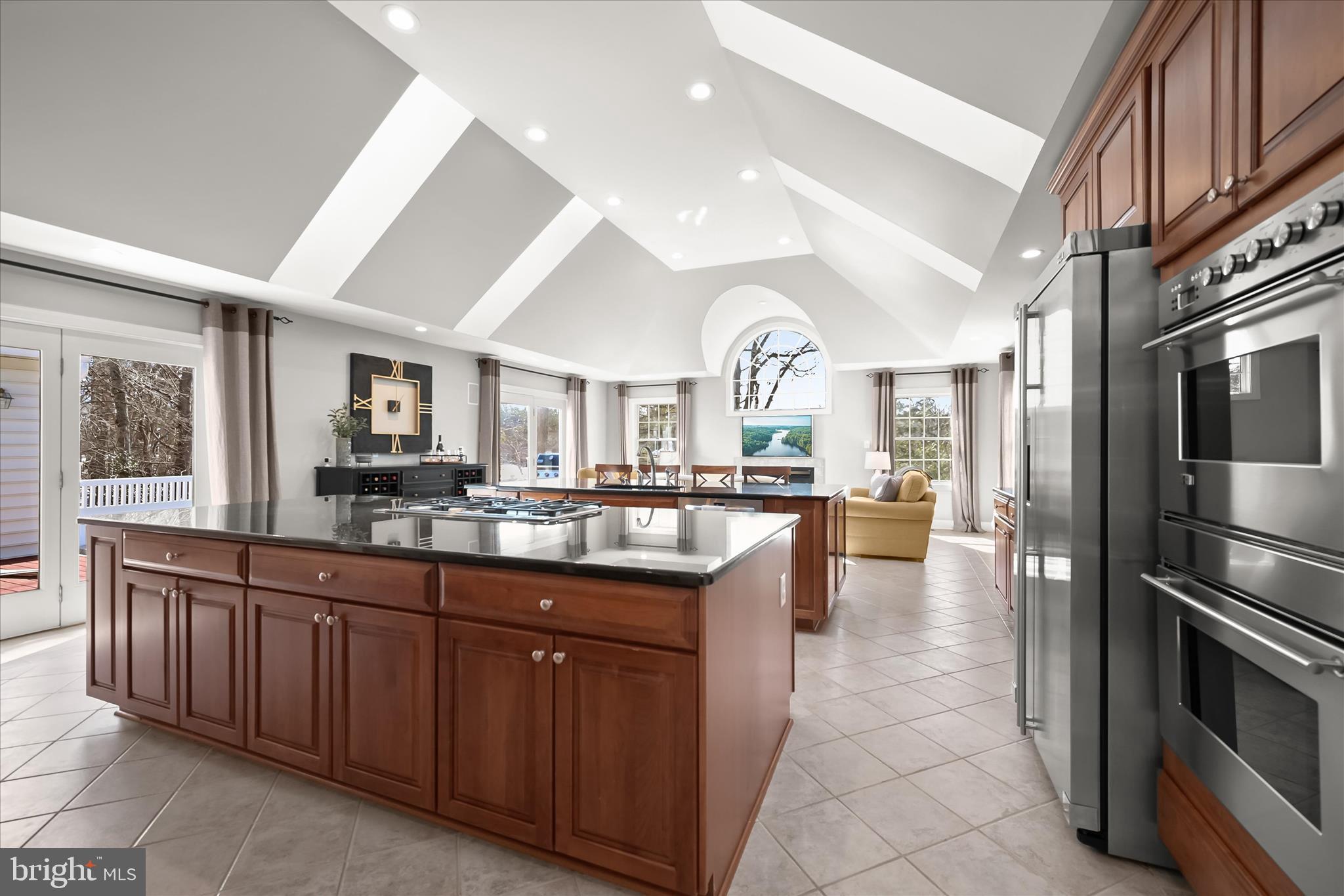 VILLAGE OF HICKORY RIDGE - Residential