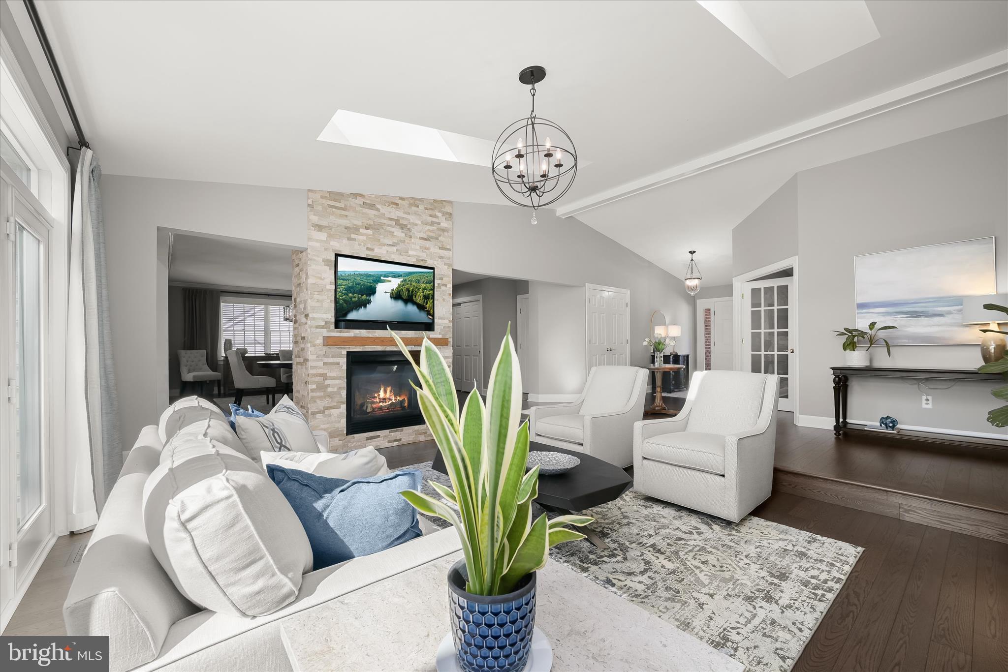 VILLAGE OF HICKORY RIDGE - Residential