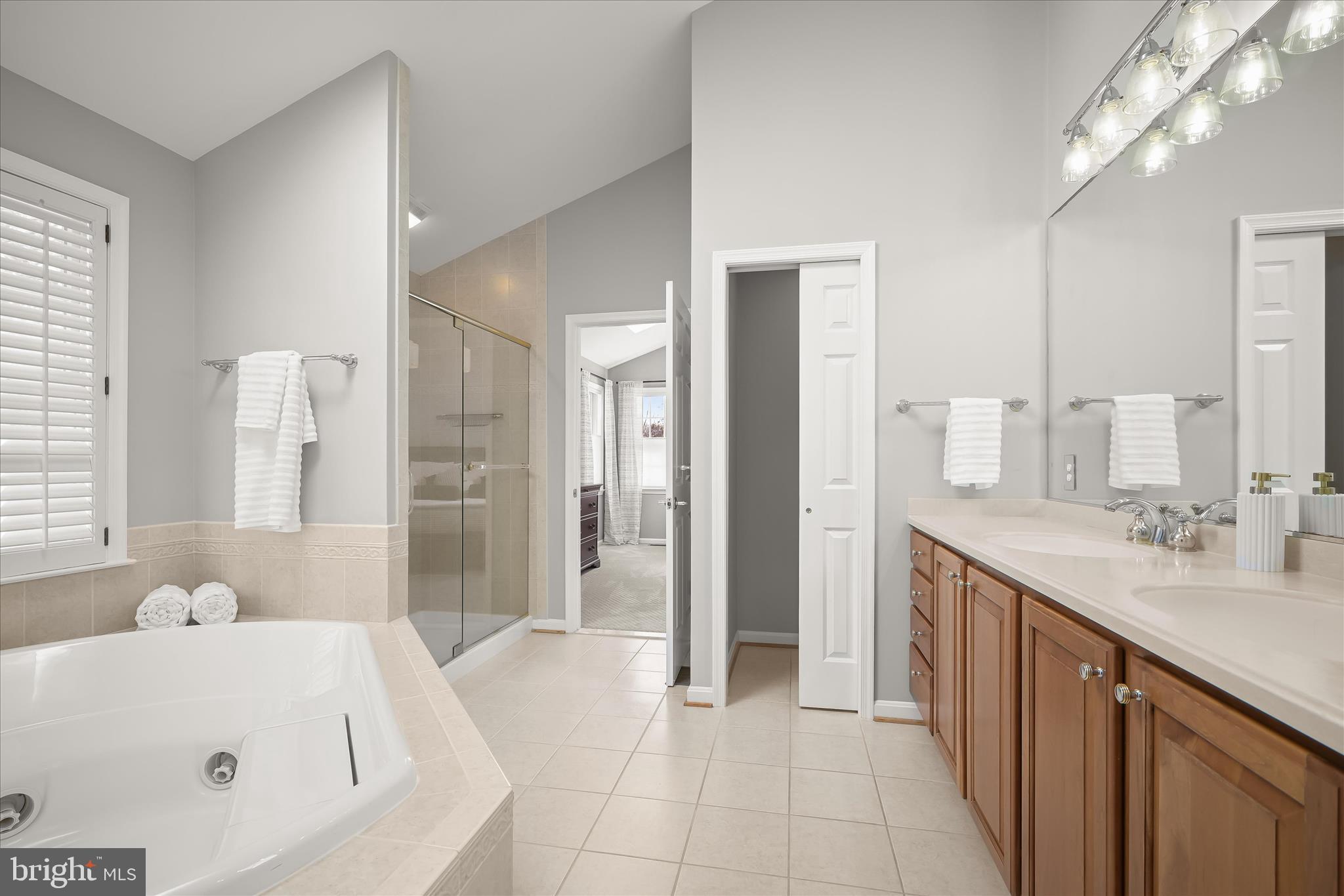 VILLAGE OF HICKORY RIDGE - Residential