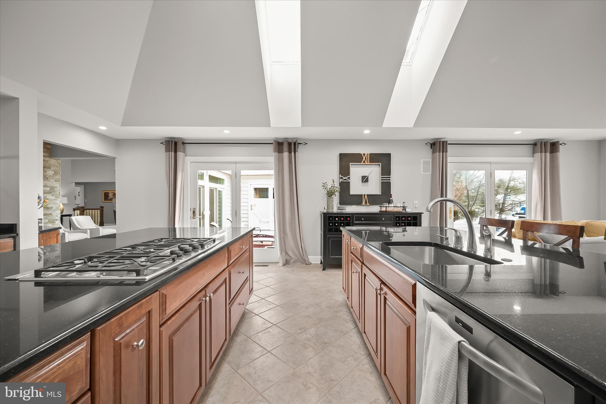 VILLAGE OF HICKORY RIDGE - Residential