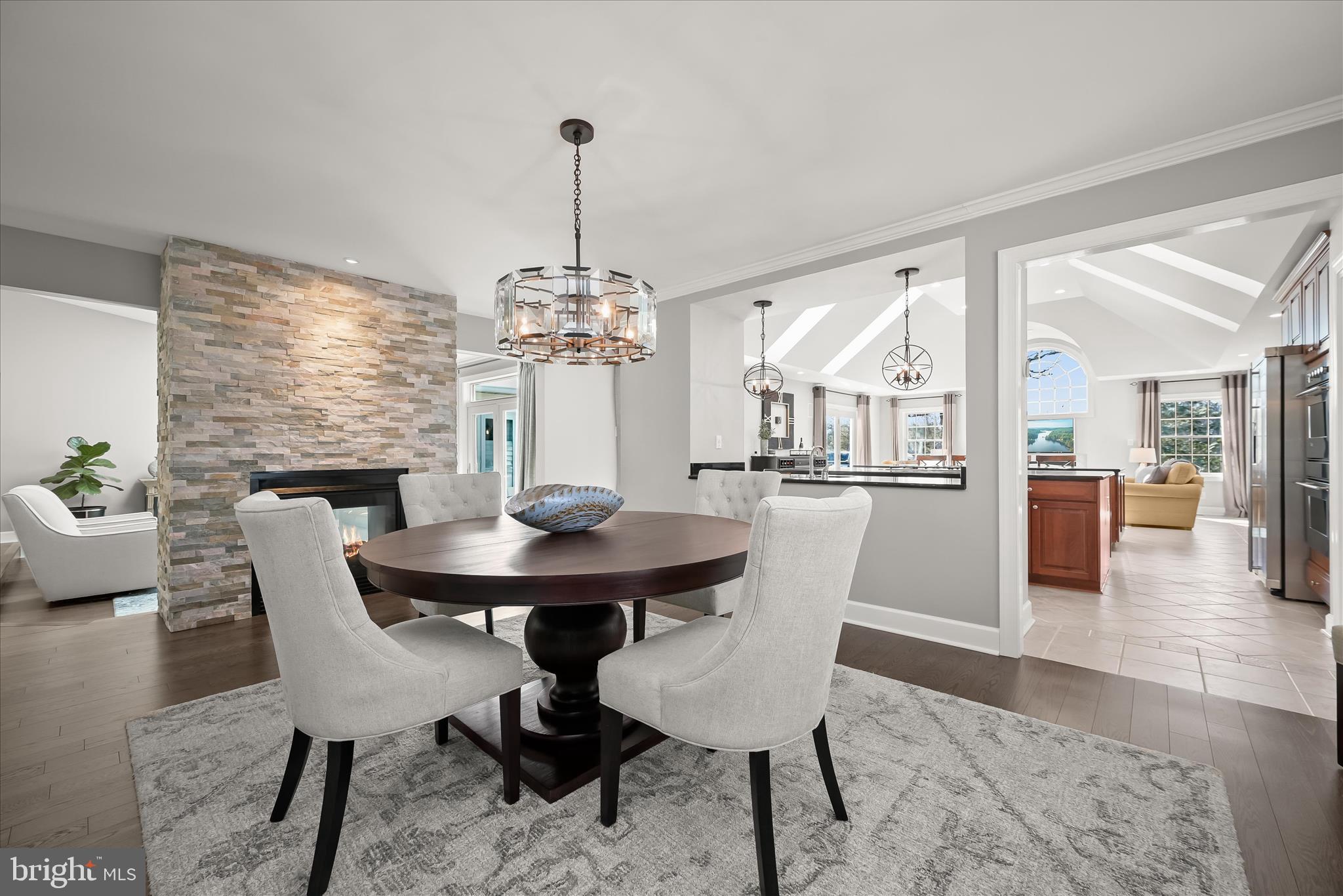 VILLAGE OF HICKORY RIDGE - Residential