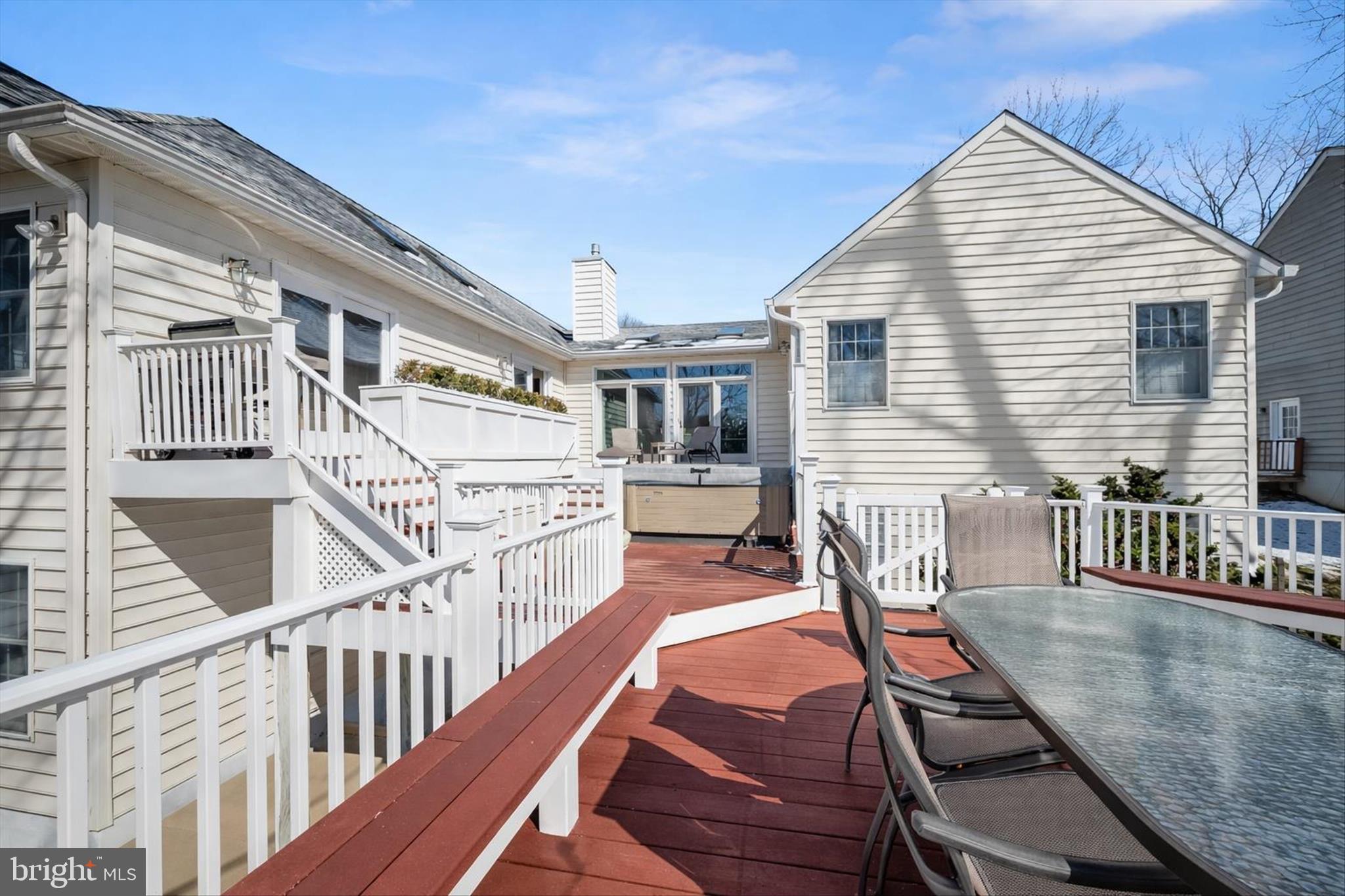 VILLAGE OF HICKORY RIDGE - Residential