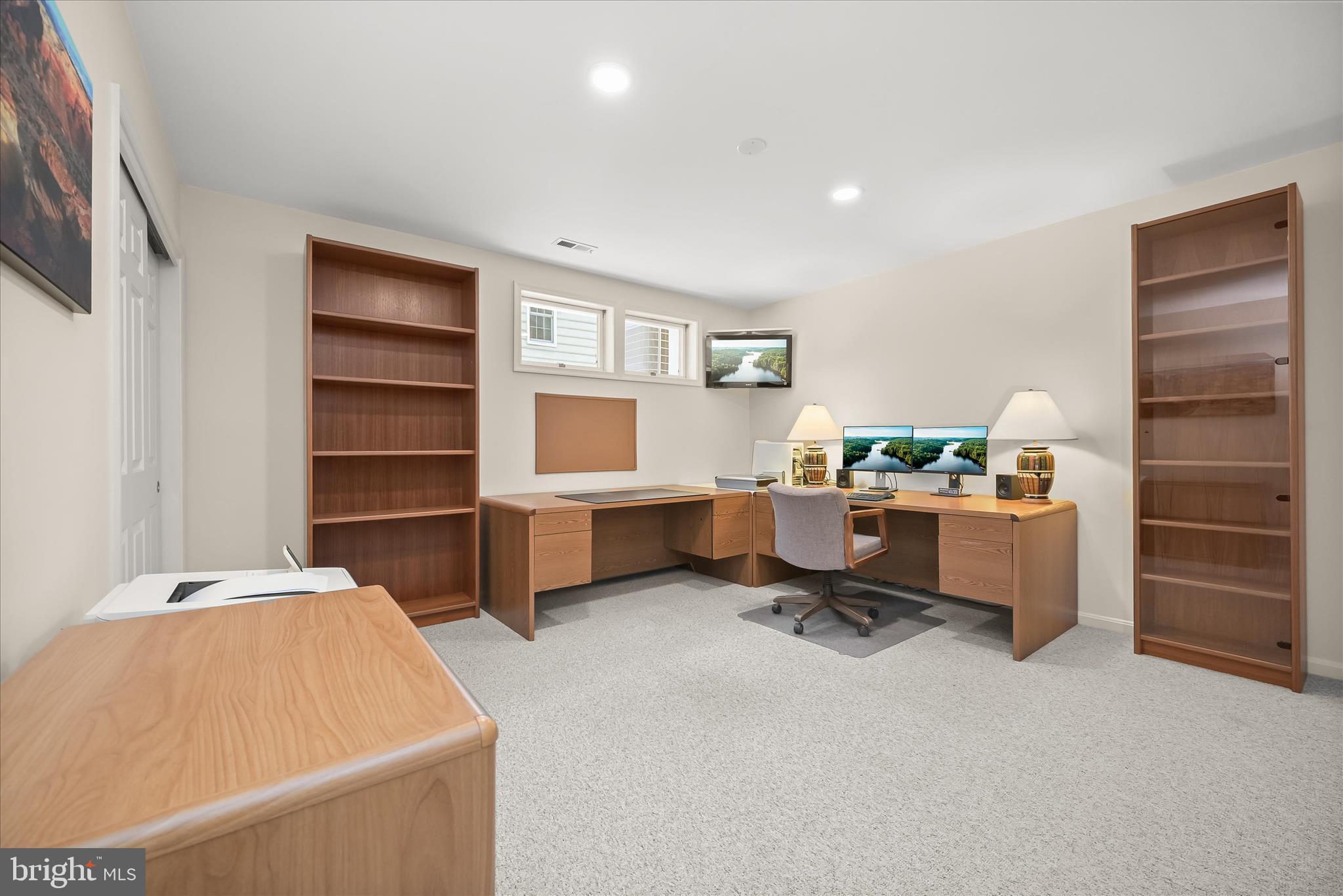 VILLAGE OF HICKORY RIDGE - Residential