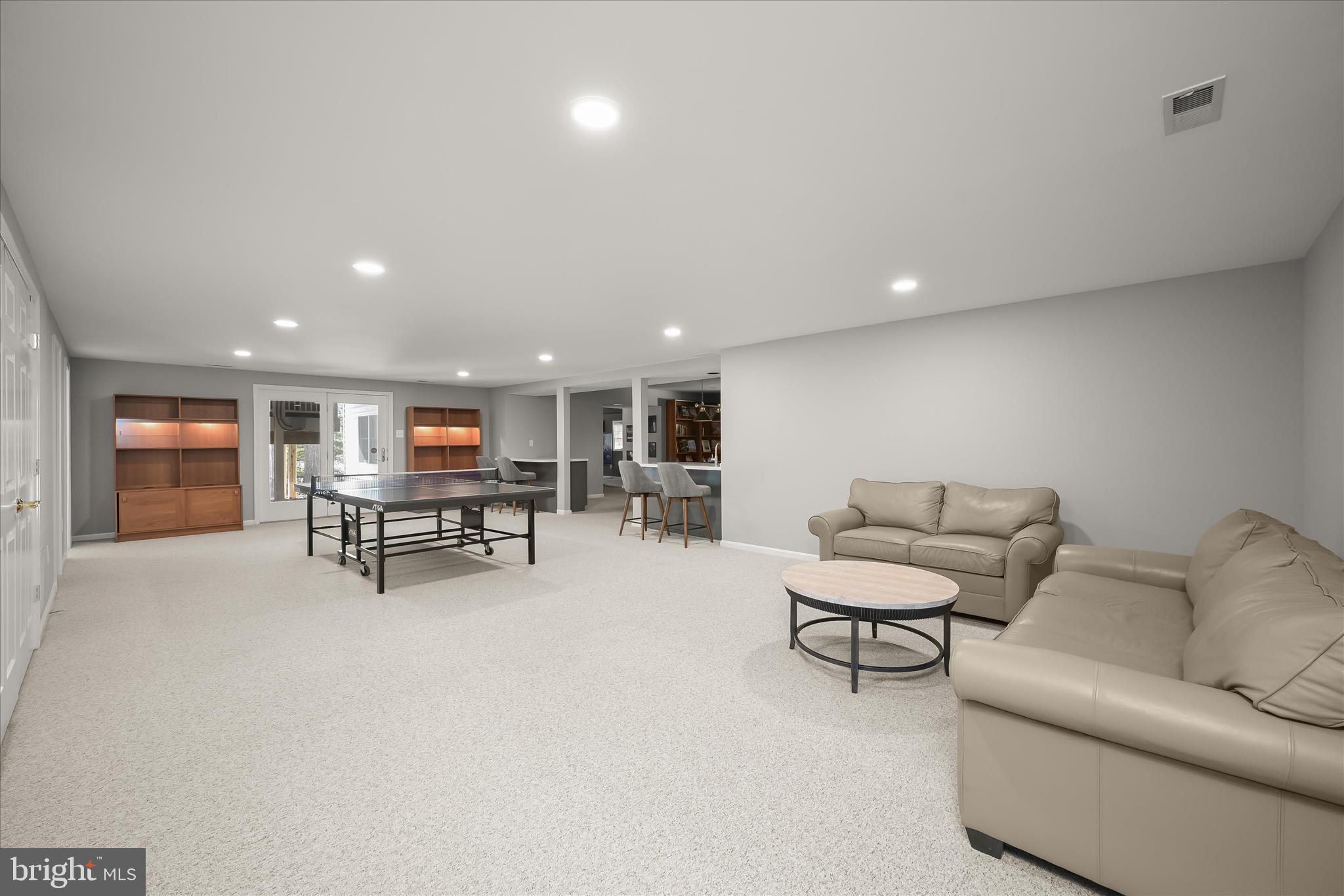 VILLAGE OF HICKORY RIDGE - Residential