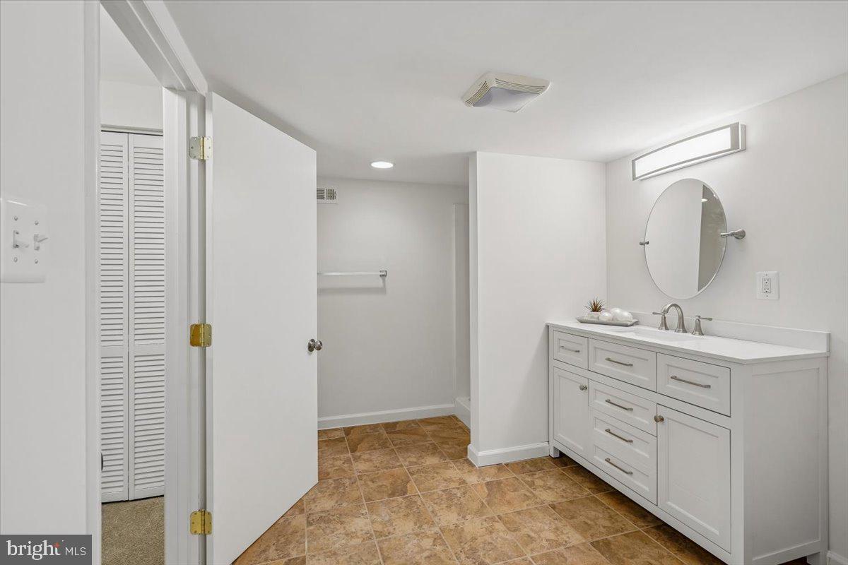 GARRETT PARK ESTATES - Residential