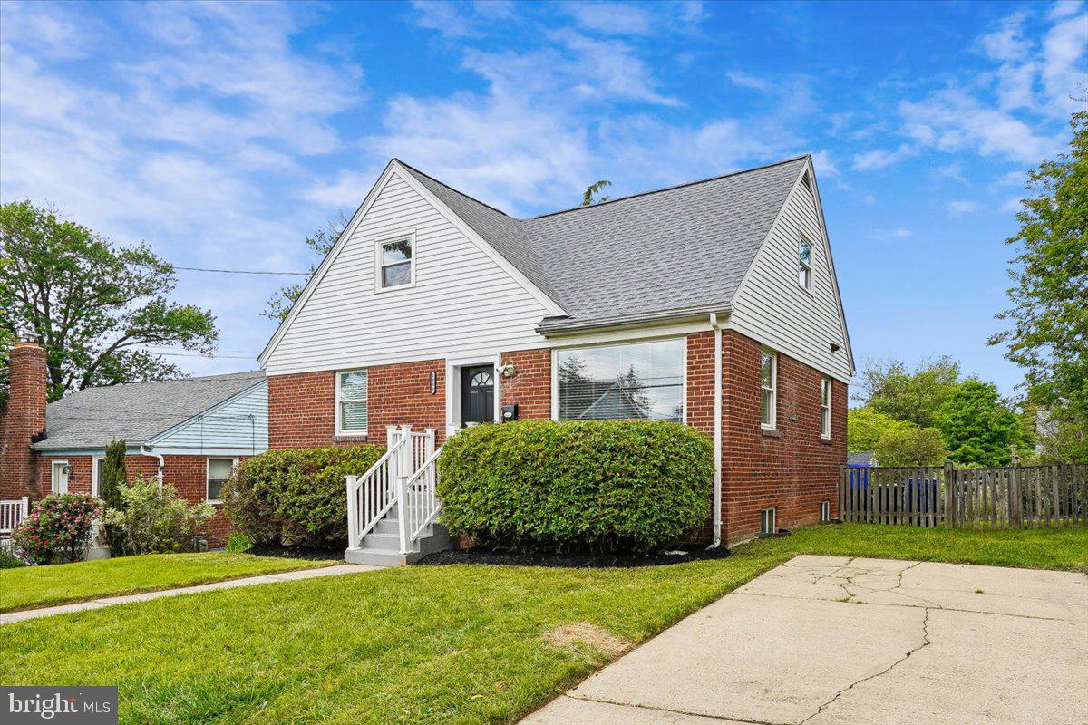 GARRETT PARK ESTATES - Residential